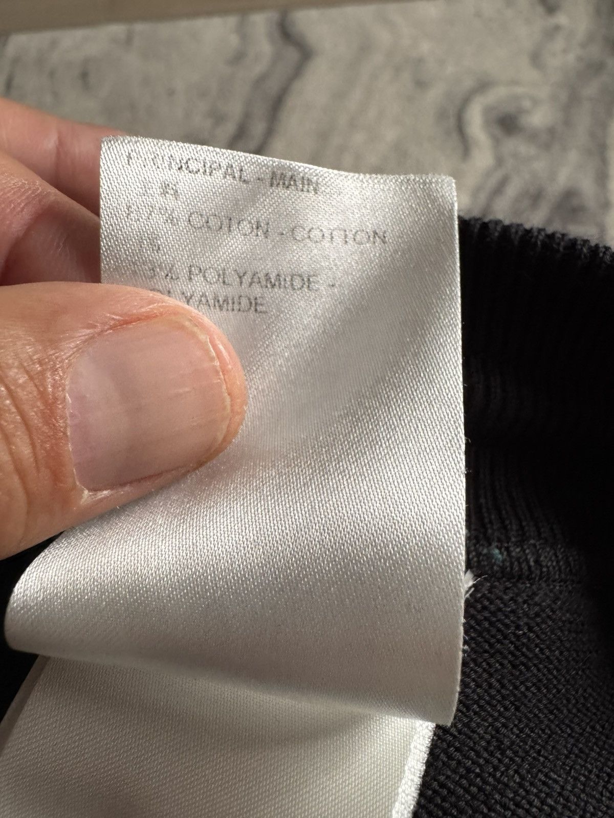 Louis Vuitton LOUIS VUITTON HYBRID NYLON JOGGER sizes in photos by tap Size US 32 / EU 48 - 11 Thumbnail