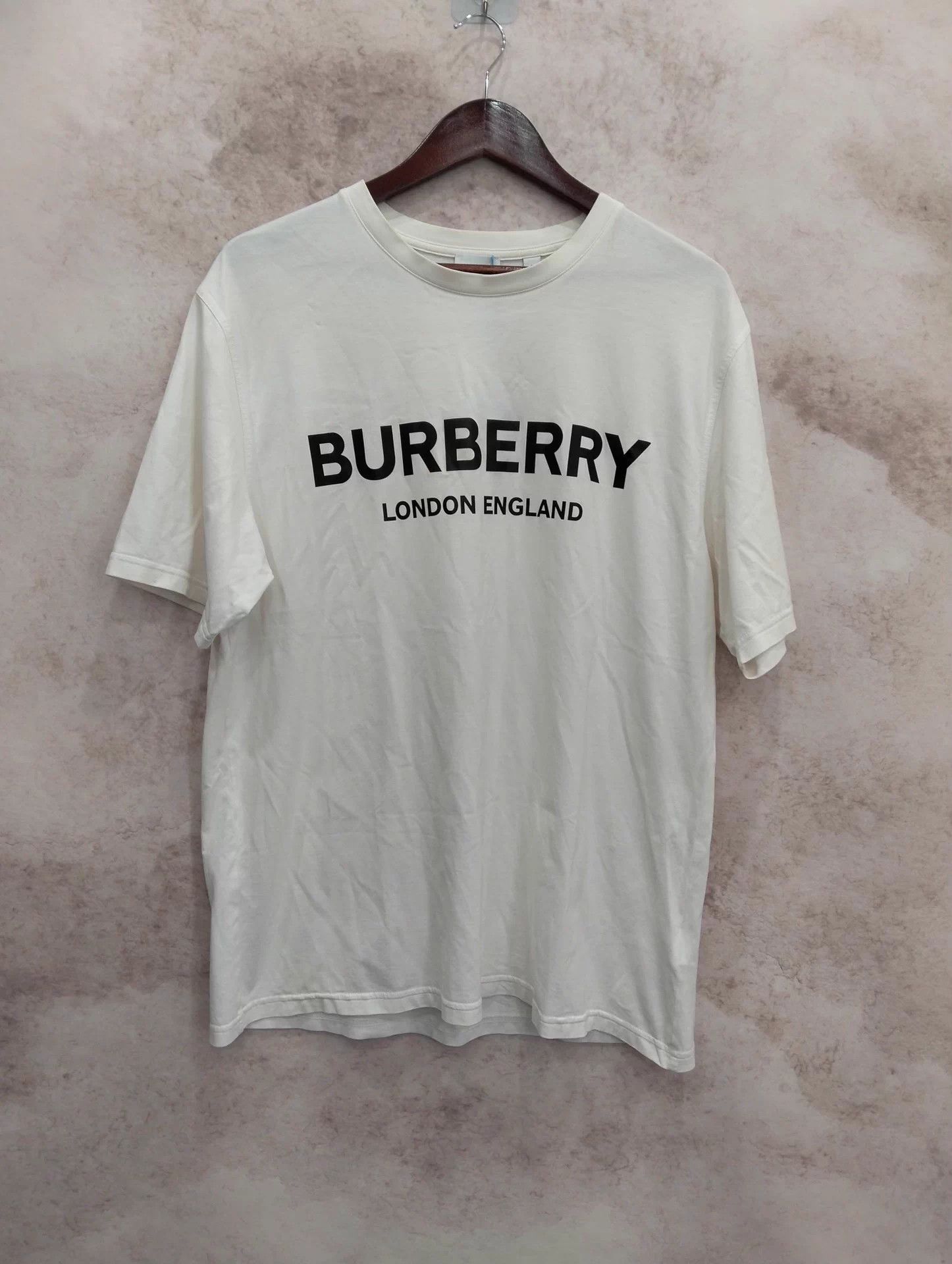 Burberry BURBERRY L T-shirt Size L / US 10 / IT 46 - 1 Thumbnail