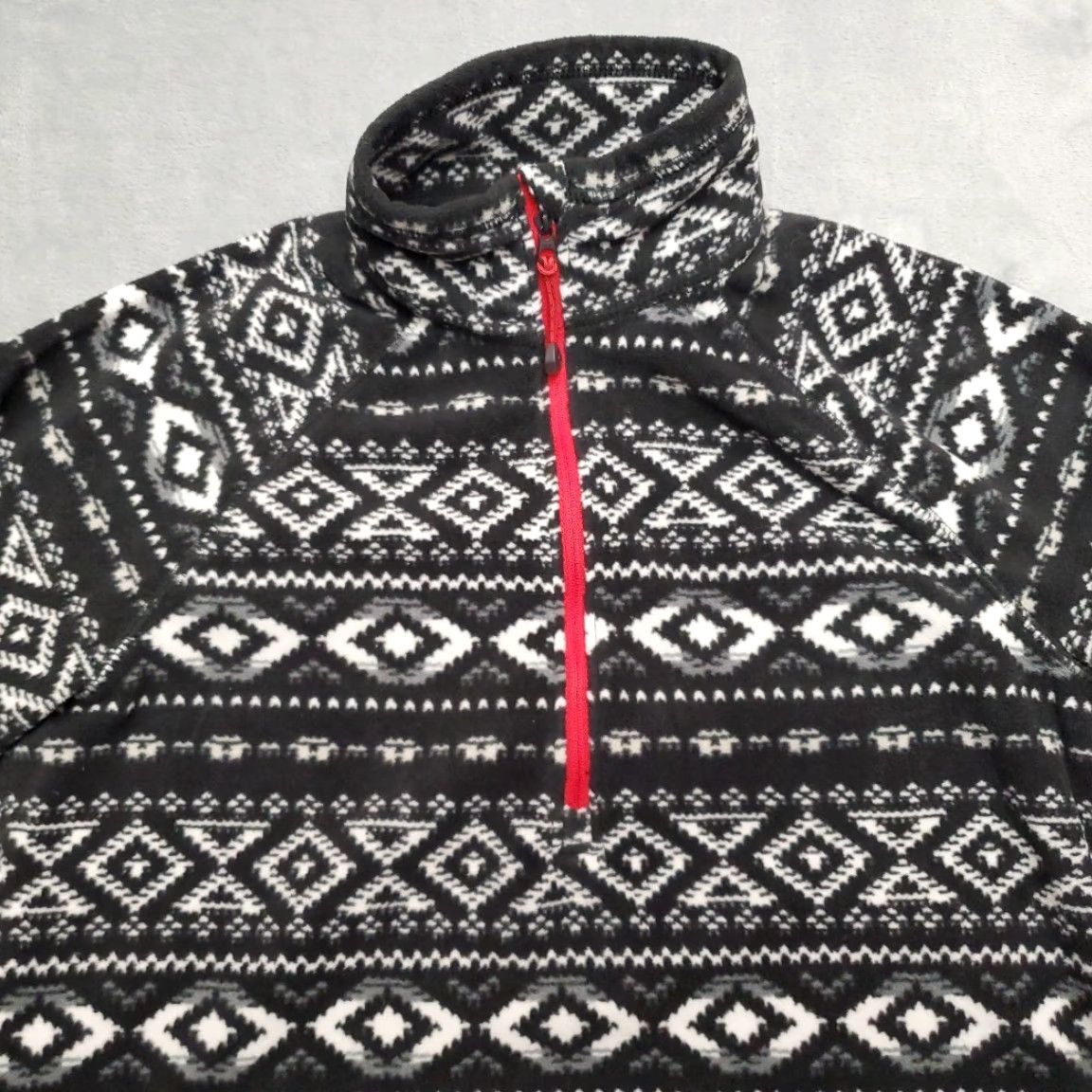 Eddie Bauer Eddie Bauer Sweater Womens Small Black Geometric Diamond 1/4 Zip Fleece Outdoors Size S / US 4 / IT 40 - 2 Thumbnail