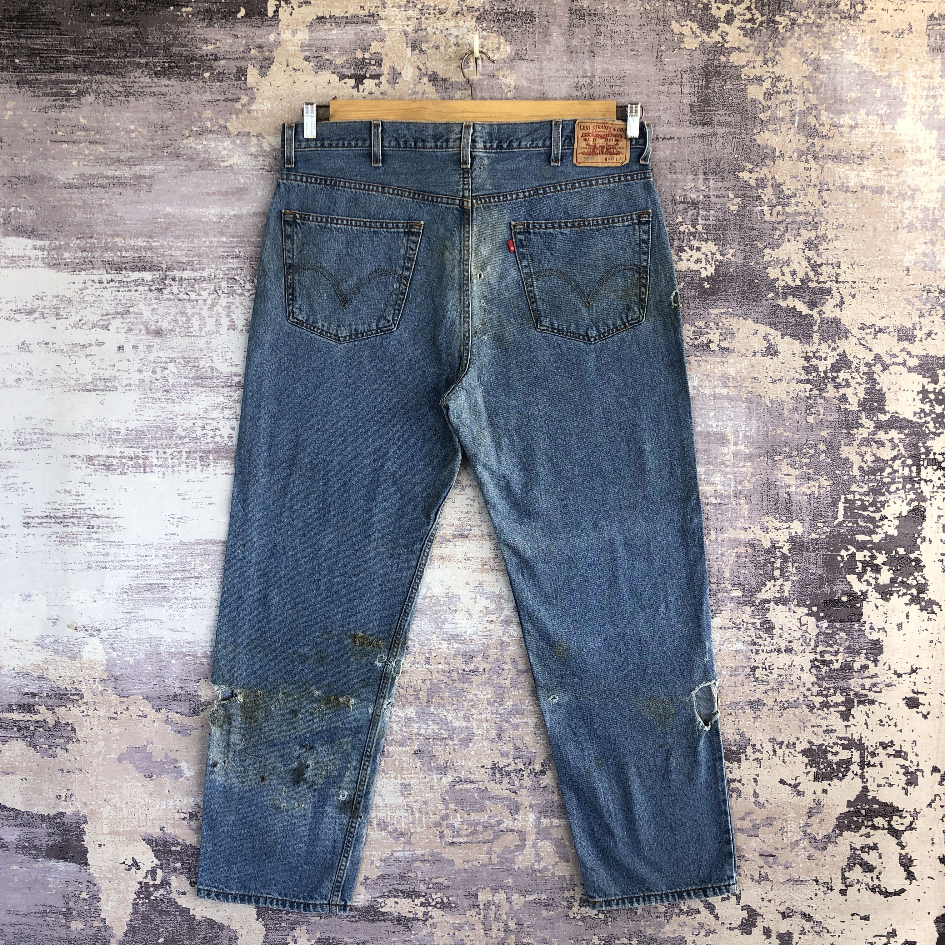 Levi's Vintage Levis 550 Faded Jeans Distressed Levi's Denim Size US 40 / EU 56 - 2 Thumbnail
