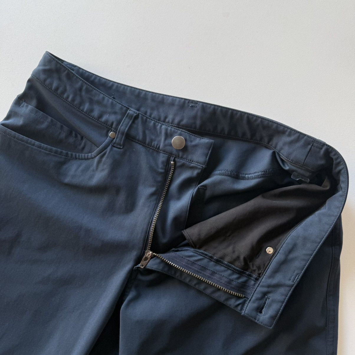 Lululemon Bundle: ABC Classic-Fit 5 Pocket Pants Size US 31 - 15 Thumbnail