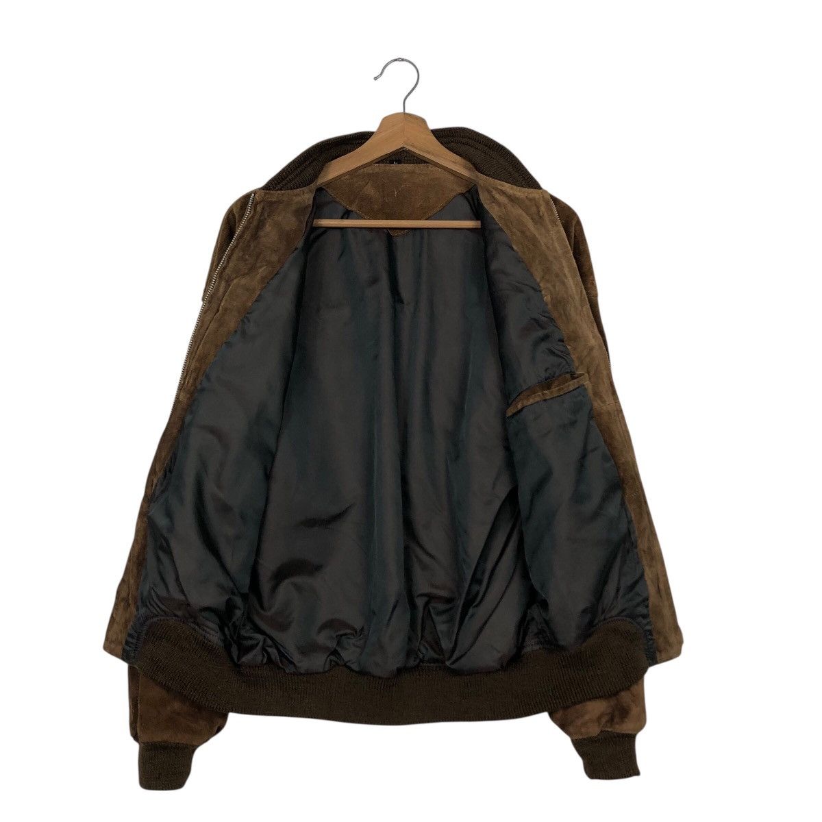 Japanese Brand 90s Suede Genuine Leather MA-1 Style Bomber Issey Miyake Size US L / EU 52-54 / 3 - 14 Thumbnail