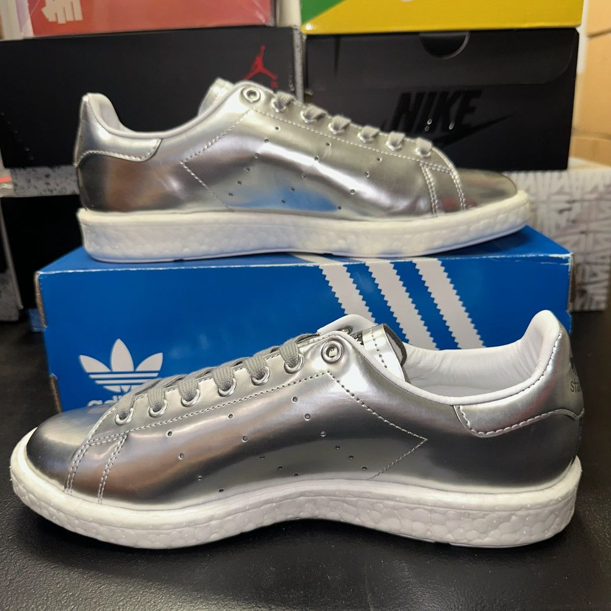 Adidas Size 10W - adidas Stan Smith Boost Metallic Silver - BB0108 Size US 10 / IT 40 - 2 Thumbnail
