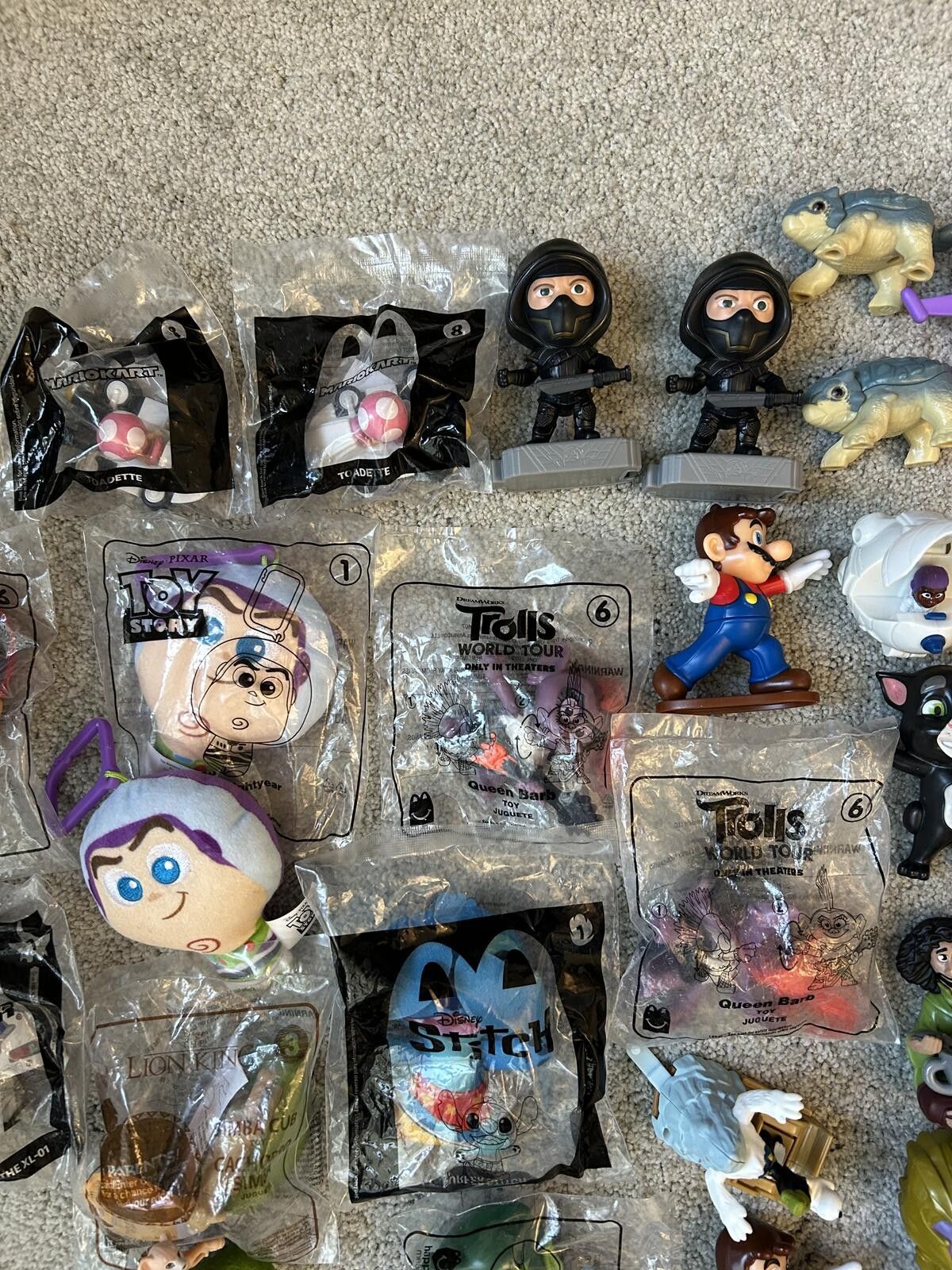 Other 33 McDonald’s Toys Lot Marvel, Nintendo collectible Size ONE SIZE - 4 Thumbnail