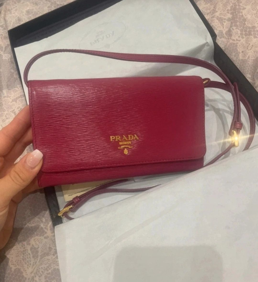 Prada Prada shoulder bag in burgundy-red leather. Size ONE SIZE - 1 Thumbnail