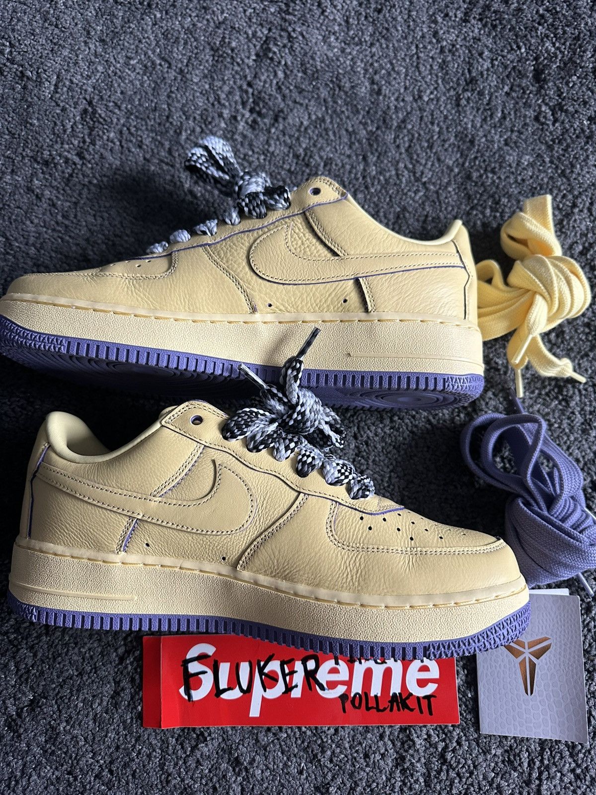 Nike Kobe Bryant x Air Force 1 Low Protro "Soft Yellow" Size US 10 / EU 43 - 3 Thumbnail