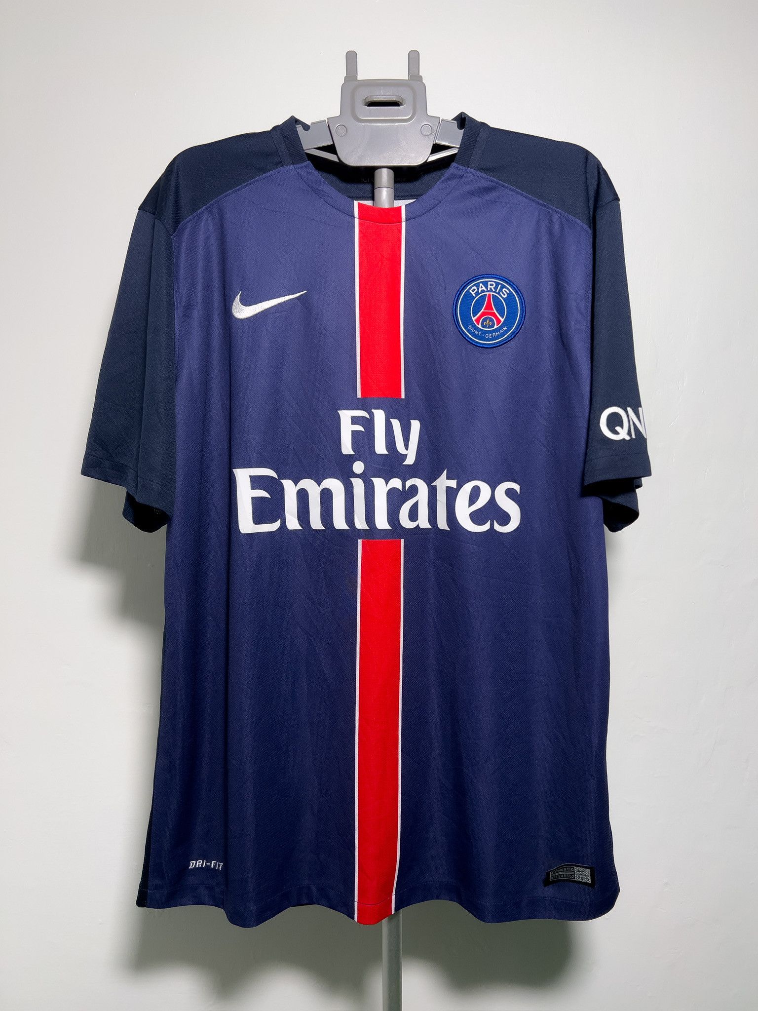 Nike Nike Paris Saint-Germain 2015-2016 Home Jersey Size US XL / EU 56 / 4 - 1 Thumbnail