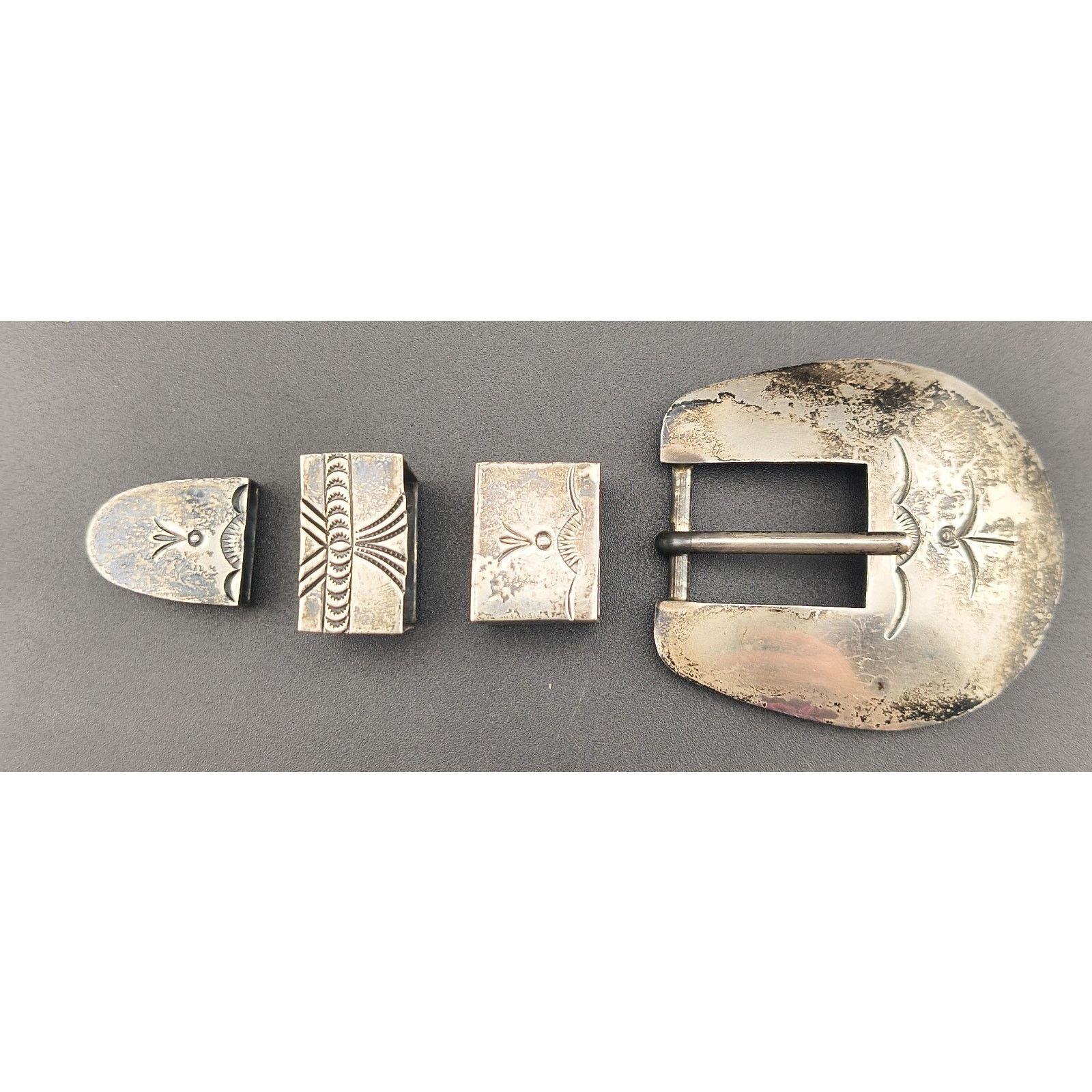 Vintage Navajo Bernice Bonney Sterling Silver 4pc Ranger  display picture 2