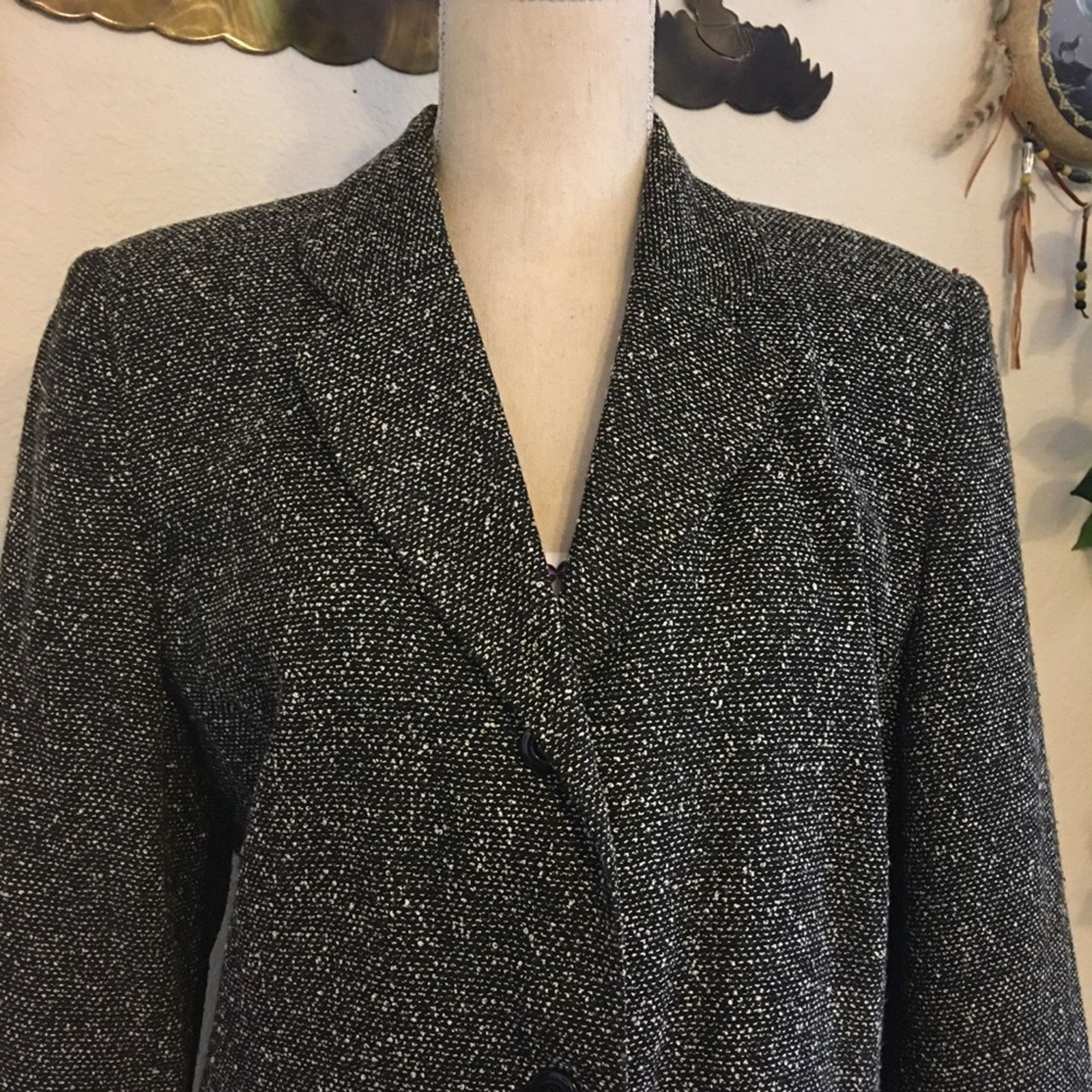 Vintage Villager black & white boucle career skirt suit 10 Size L / US 10 / IT 46 - 6 Thumbnail