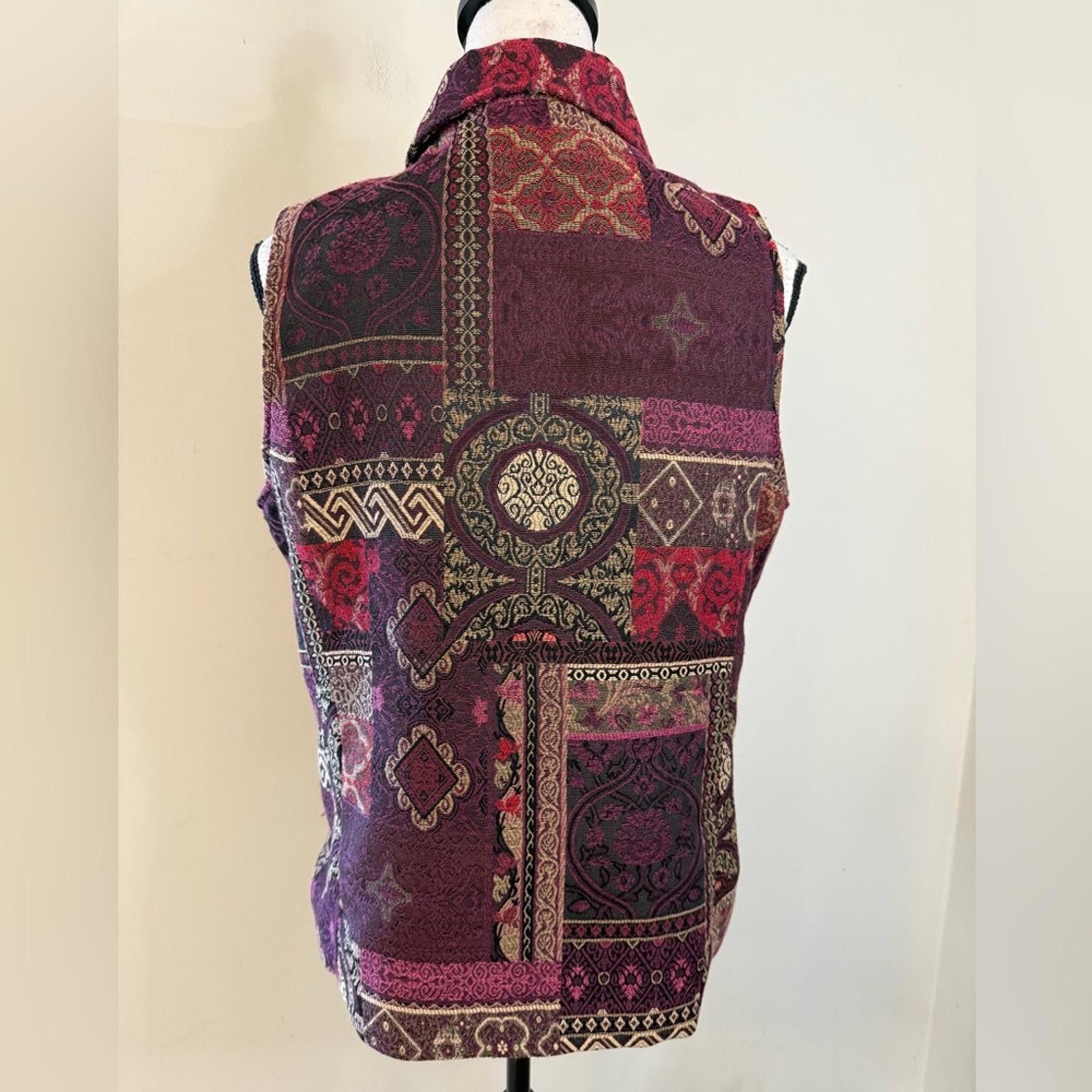 Other Chadwicks Red & Gold brocade patchwork zippered vest SZ 12 Size XL / US 12-14 / IT 48-50 - 4 Thumbnail