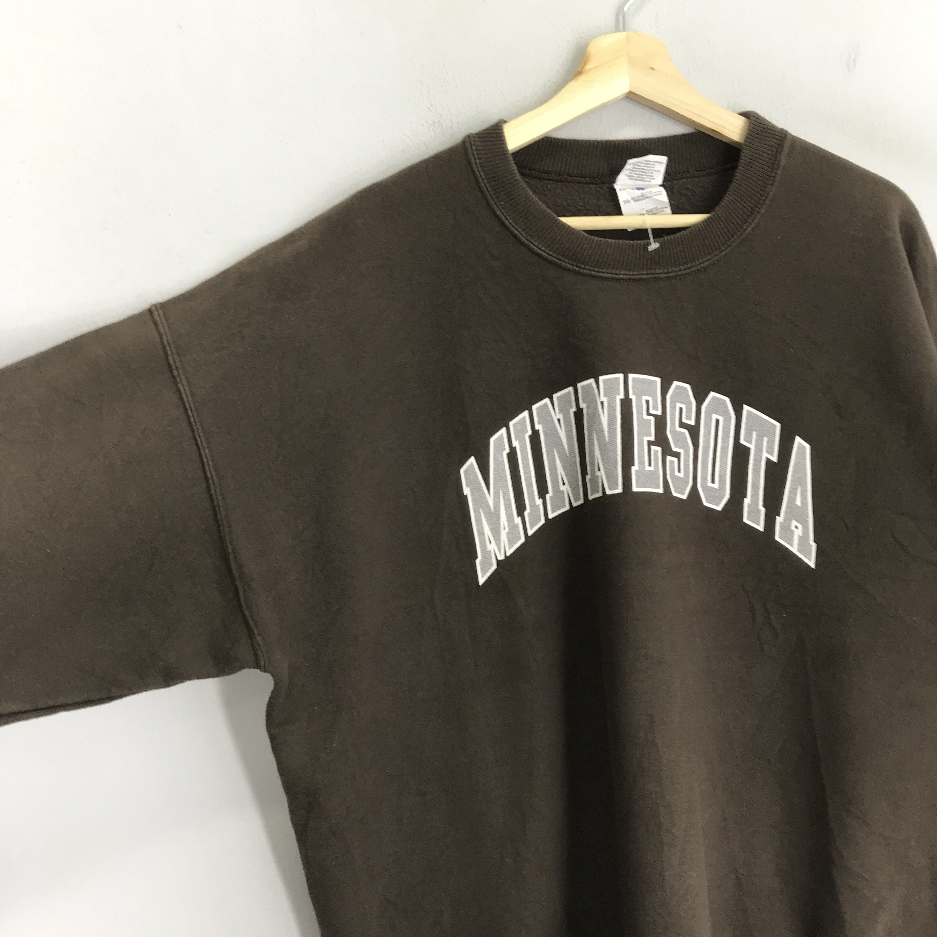 Vintage Vintage Y2K Minnesota State Brown Sweatshirt - 366 - 366 Size US XL / EU 56 / 4 - 4 Thumbnail