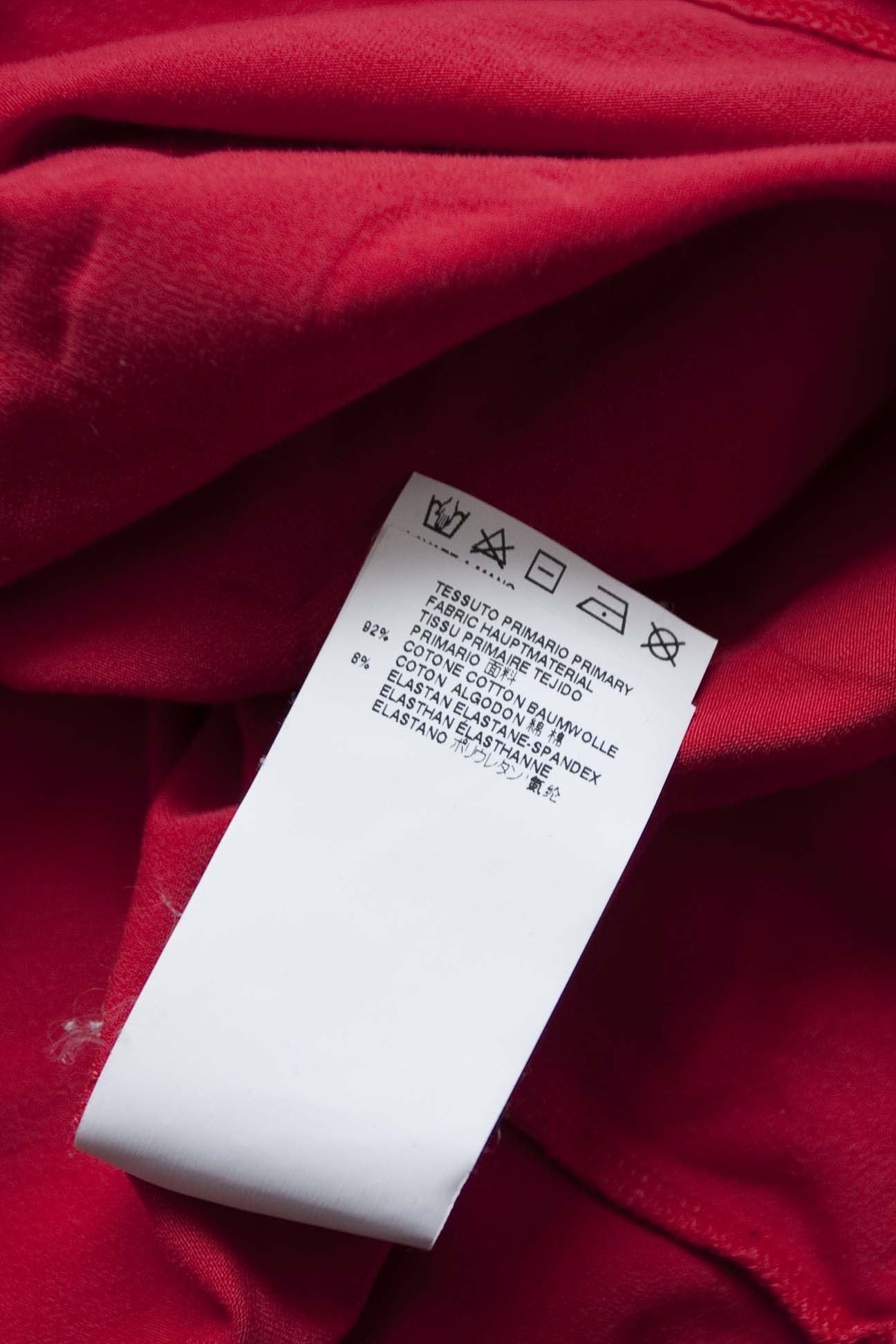 Just Cavalli Just Cavalli T Shirt Japanese Graphic Size M/L Red Size US L / EU 52-54 / 3 - 4 Thumbnail