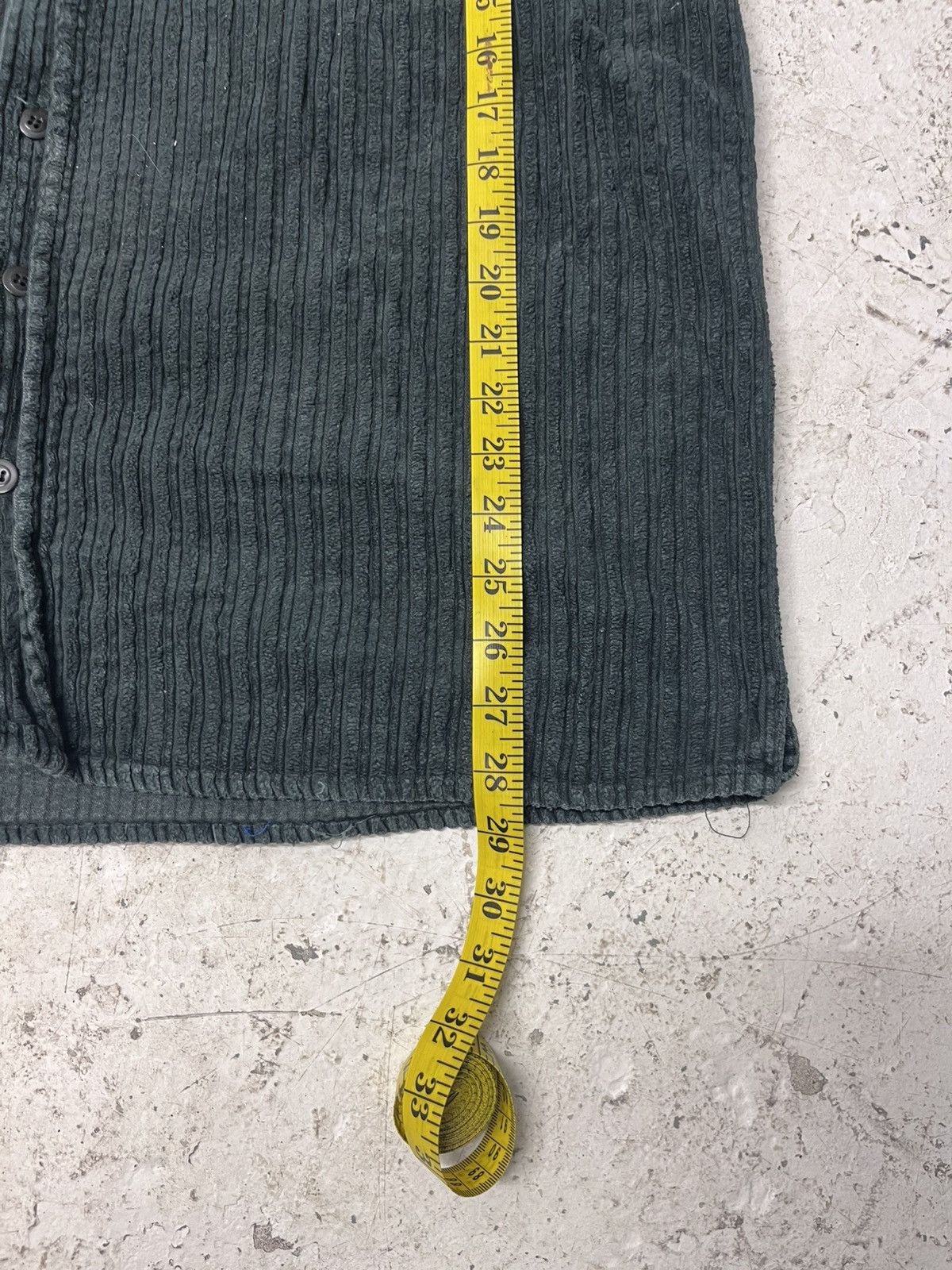 Point Zero Vintage dark green point zero corduroy shirt Size US L / EU 52-54 / 3 - 5 Thumbnail