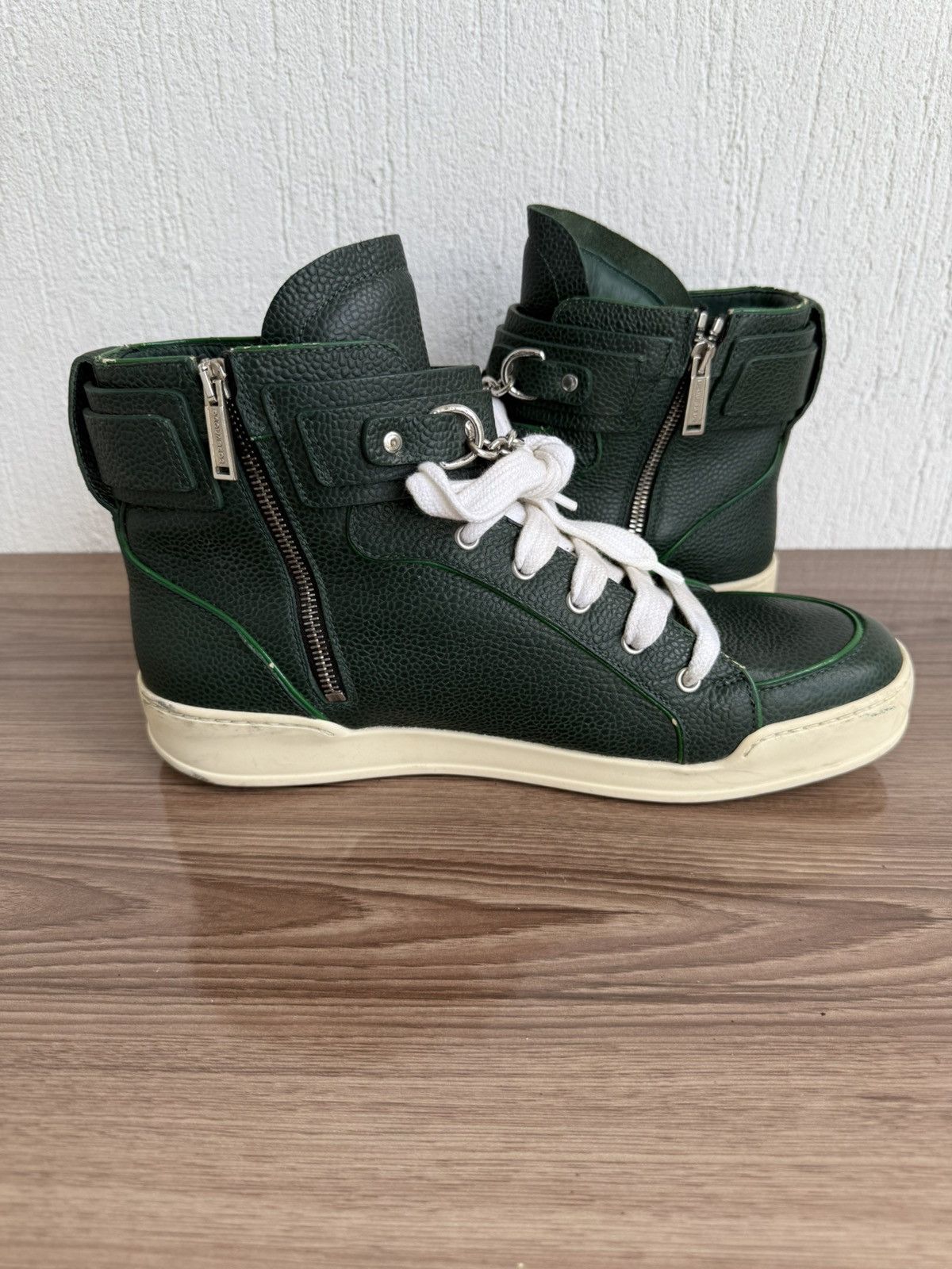 Dsquared2 🟢🔥🔥Y2k padlock strap sneaker Size US 10 / EU 43 - 14 Thumbnail