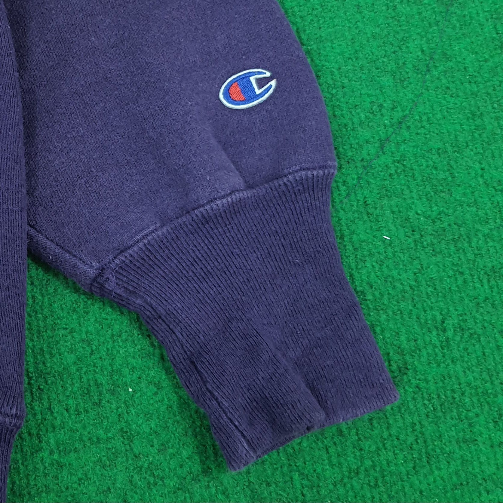 Champion × Vintage Vintage Champion Embroidery Logo Sweatshirt C215N13 Size US M / EU 48-50 / 2 - 3 Thumbnail