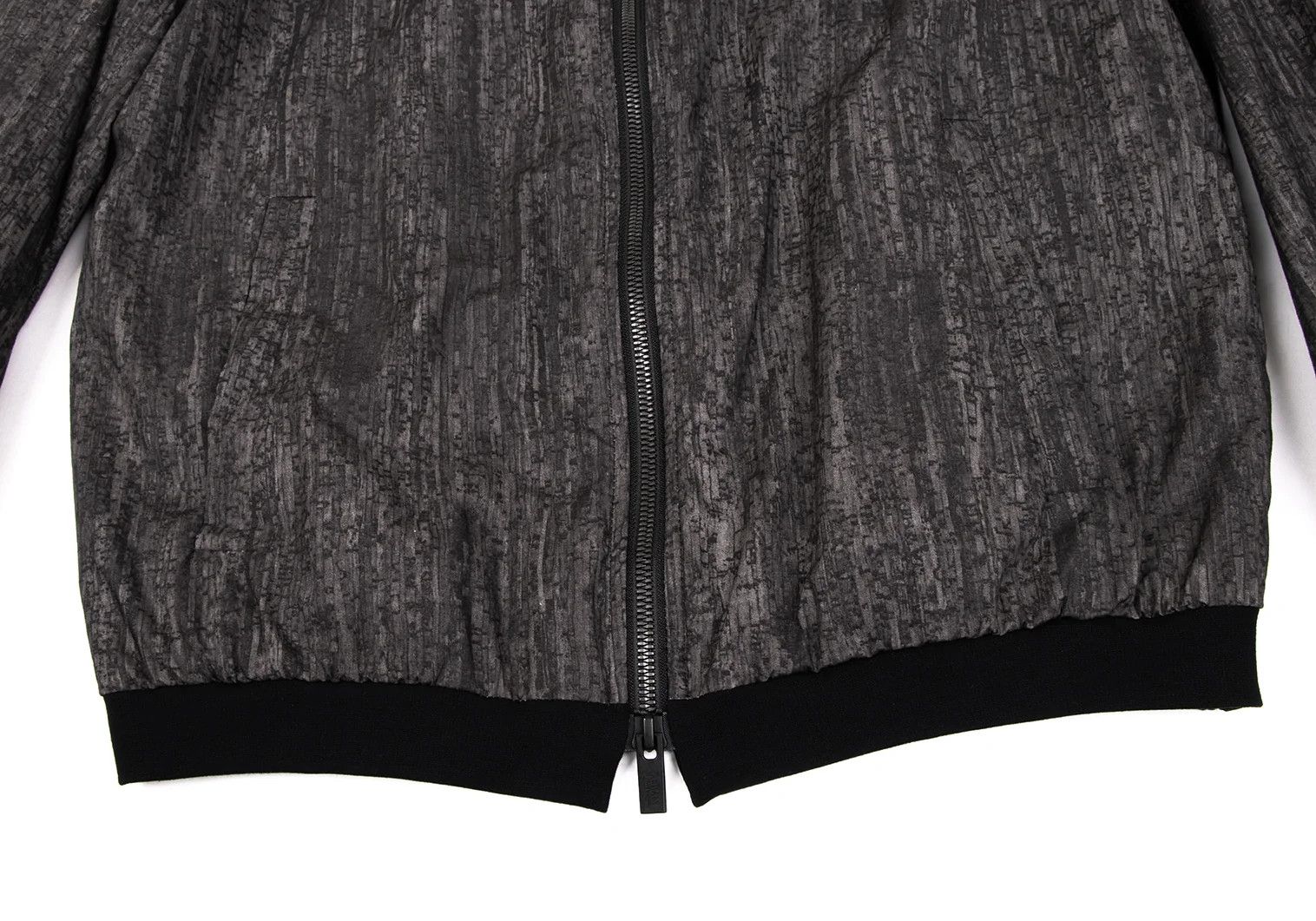Armani Collezioni Patterned Dual Zip Blouson in Charcoal Black EU46/US36 Size US XXS / EU 40 - 6 Thumbnail