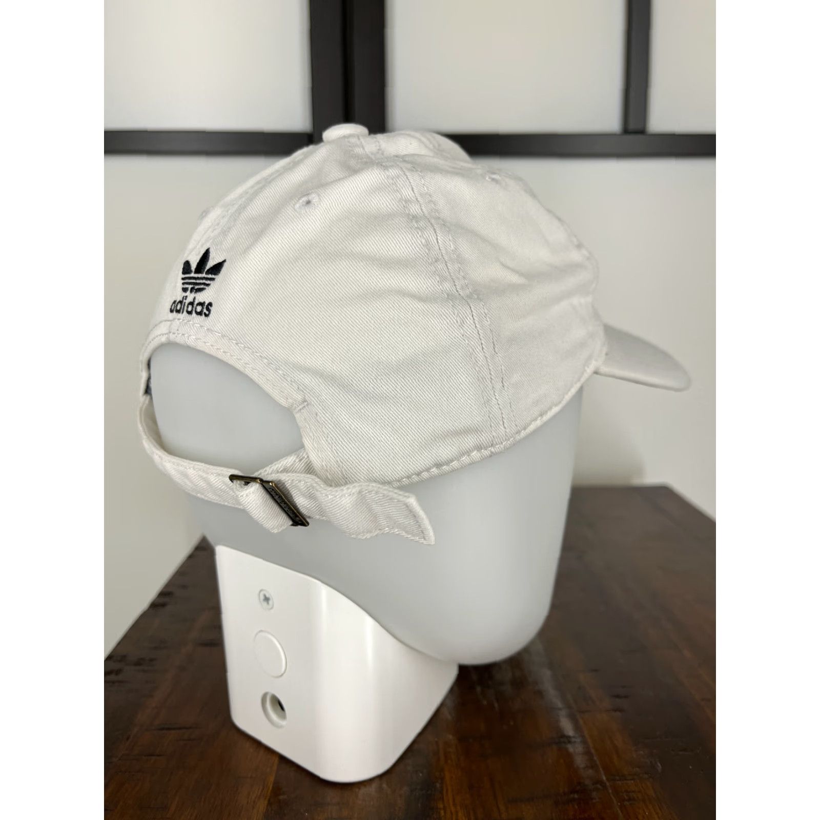 Adidas Adidas Hat Cap Strap Back Womens One Size White Twill 100% Cotton Trefoil Golf Hat, Adjustable, Casual Sports Women’s Cap Size ONE SIZE - 7 Thumbnail