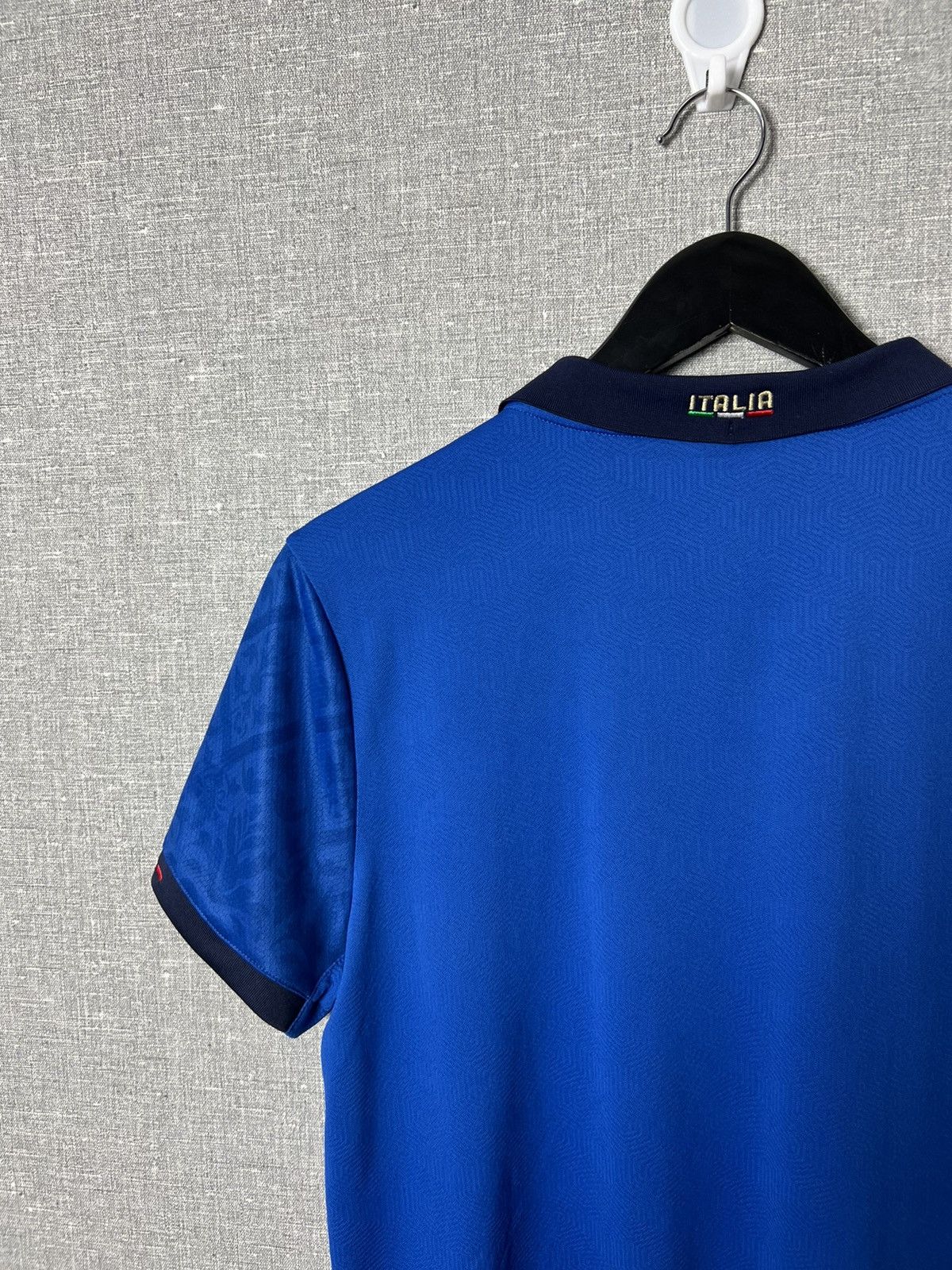 Puma 2020 / 2021 Puma Italy Player Issue Pro Home Jersey Size L / US 10 / IT 46 - 13 Thumbnail