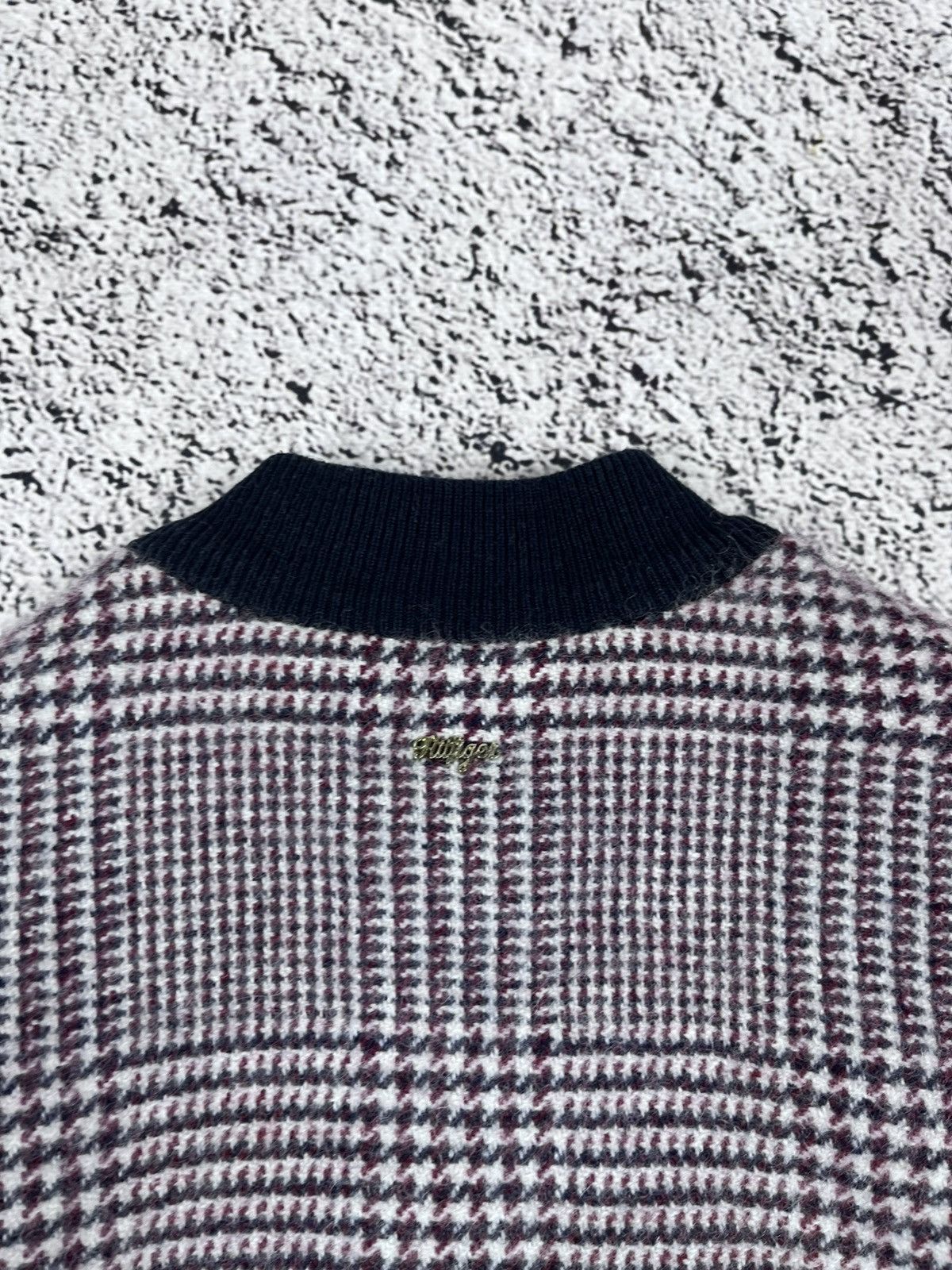 Tommy Hilfiger Vintage Y2K Tommy Hilfiger insulated bomber size xs Size XS / US 0-2 / IT 36-38 - 11 Thumbnail