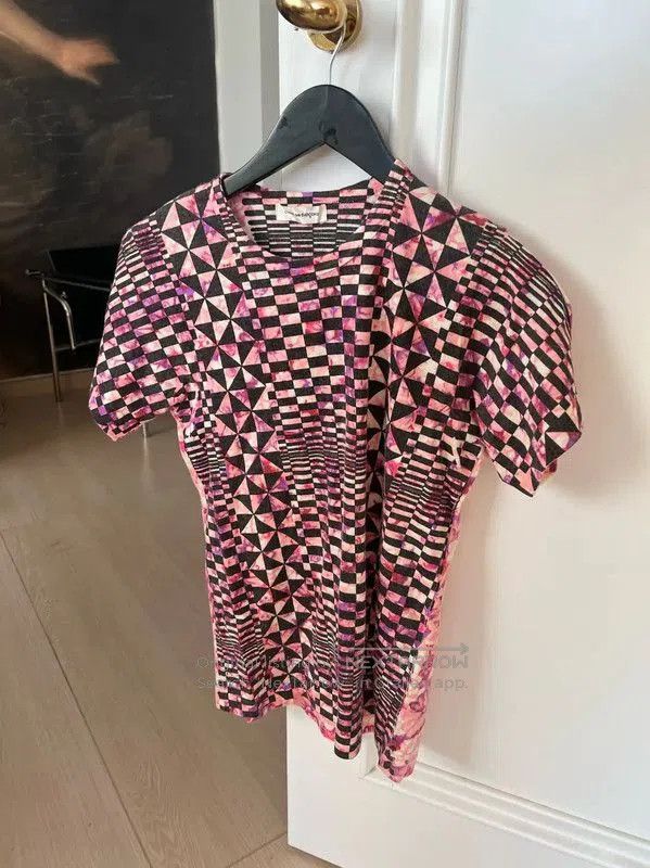 Comme des Garcons COMME des GARÇONS Pink Geometric Print Women's T-Shirt . Size M / US 6-8 / IT 42-44 - 1 Thumbnail