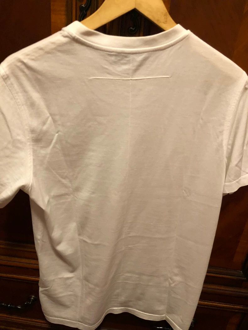 Givenchy Givenchy White short sleeve Size US S / EU 44-46 / 1 - 4 Thumbnail