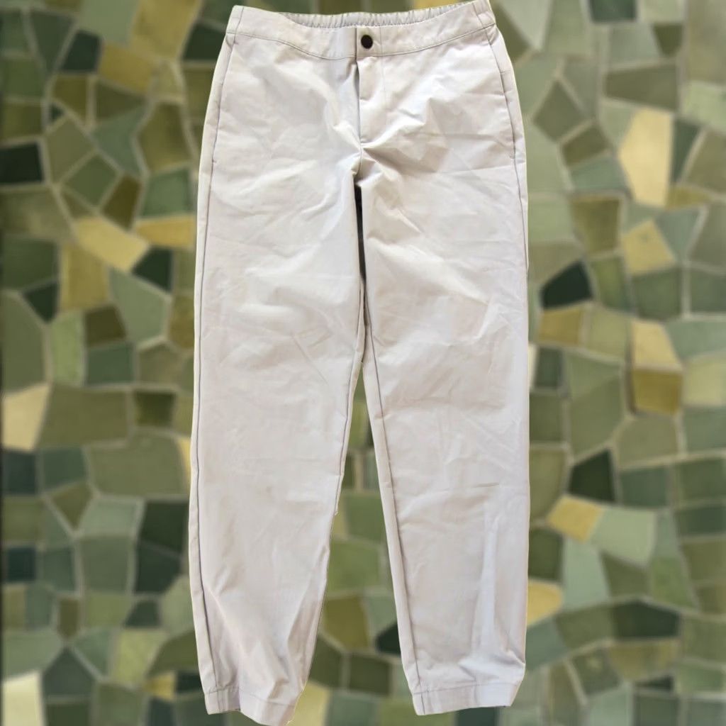 Banana Republic Banana Republic Jogger Pant Men 30 Gray Regular Inseam 28" Pocket Stretch Lightweight 100% polyester Size US 30 / EU 46 - 1 Thumbnail
