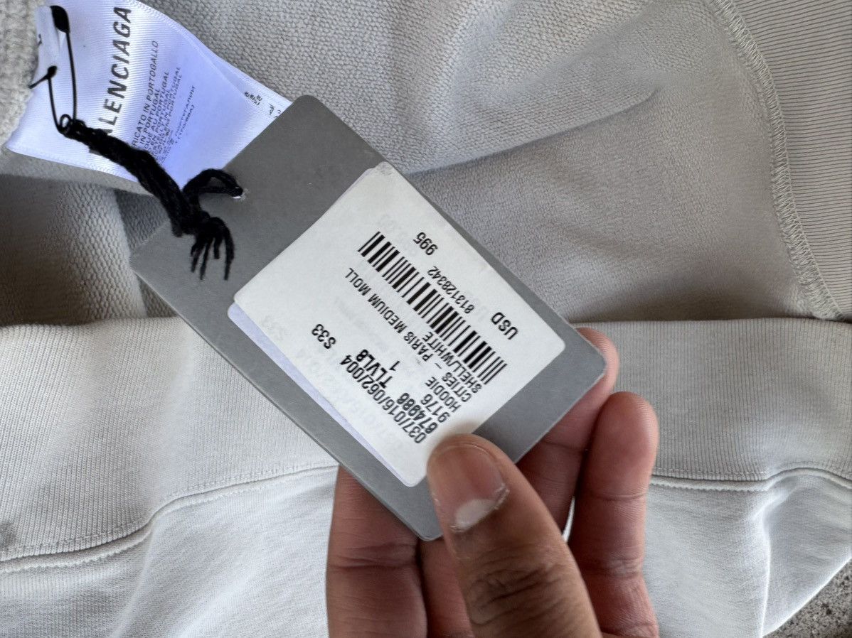 Balenciaga Balenciaga Paris Logo Hoodie Size US S / EU 44-46 / 1 - 5 Thumbnail