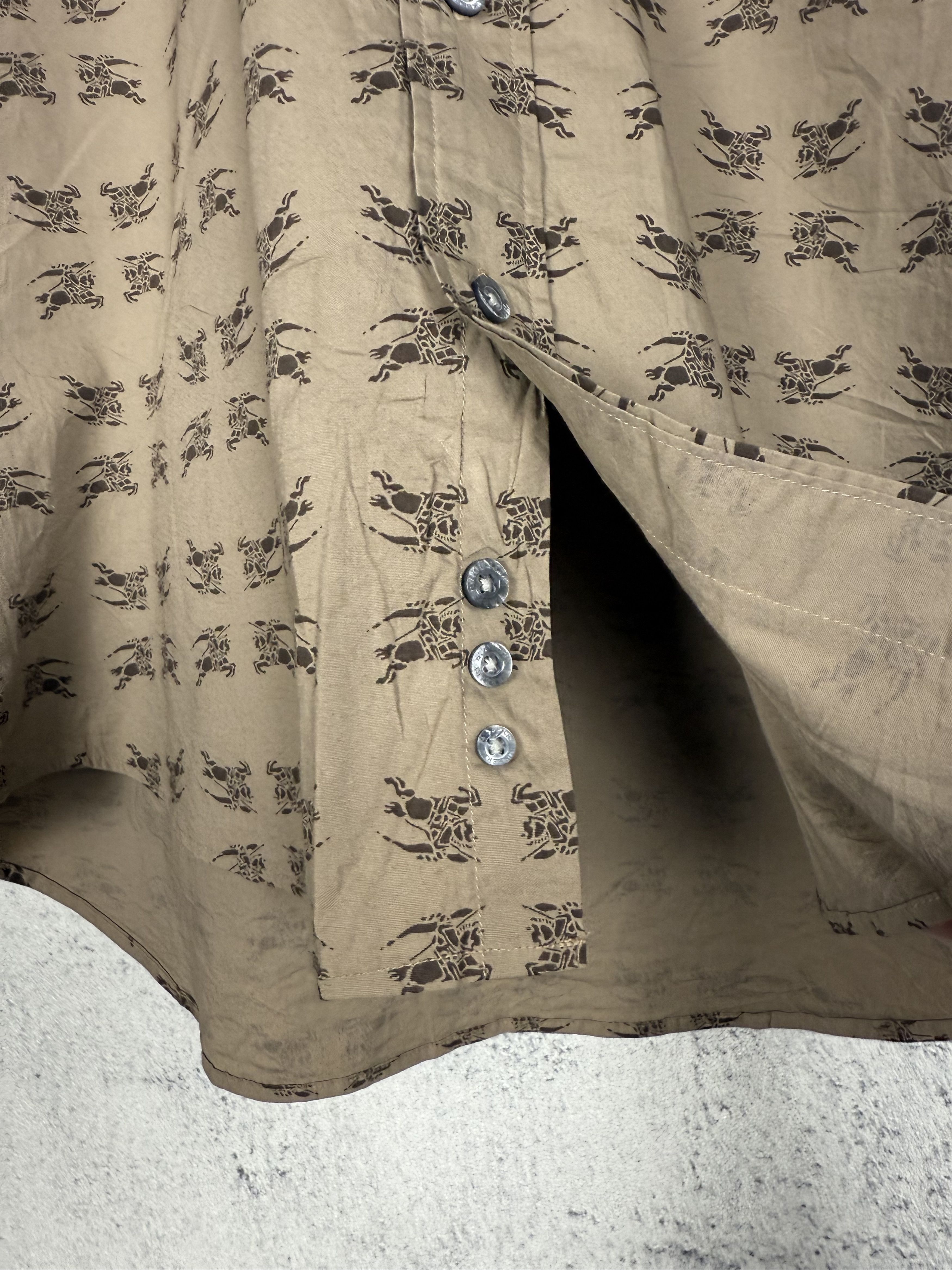Burberry Vintage Burberry Button Down Shirt Size US L / EU 52-54 / 3 - 8 Thumbnail