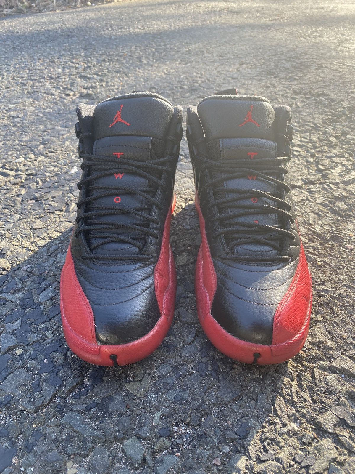 Jordan Brand × Nike Air Jordan 12 Retro “Flu Game” 2016 Size US 9.5 / EU 42-43 - 3 Thumbnail