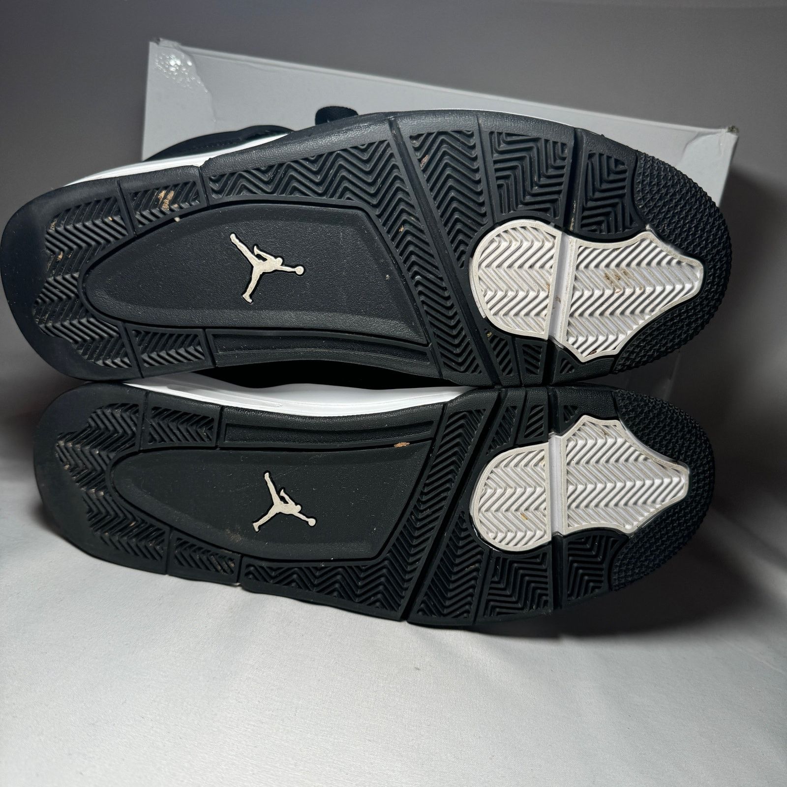 Jordan Brand × Nike Size 12 - Nike Air Jordan 4 Retro White Thunder Men's Shoes Size US 12 / EU 45 - 8 Thumbnail