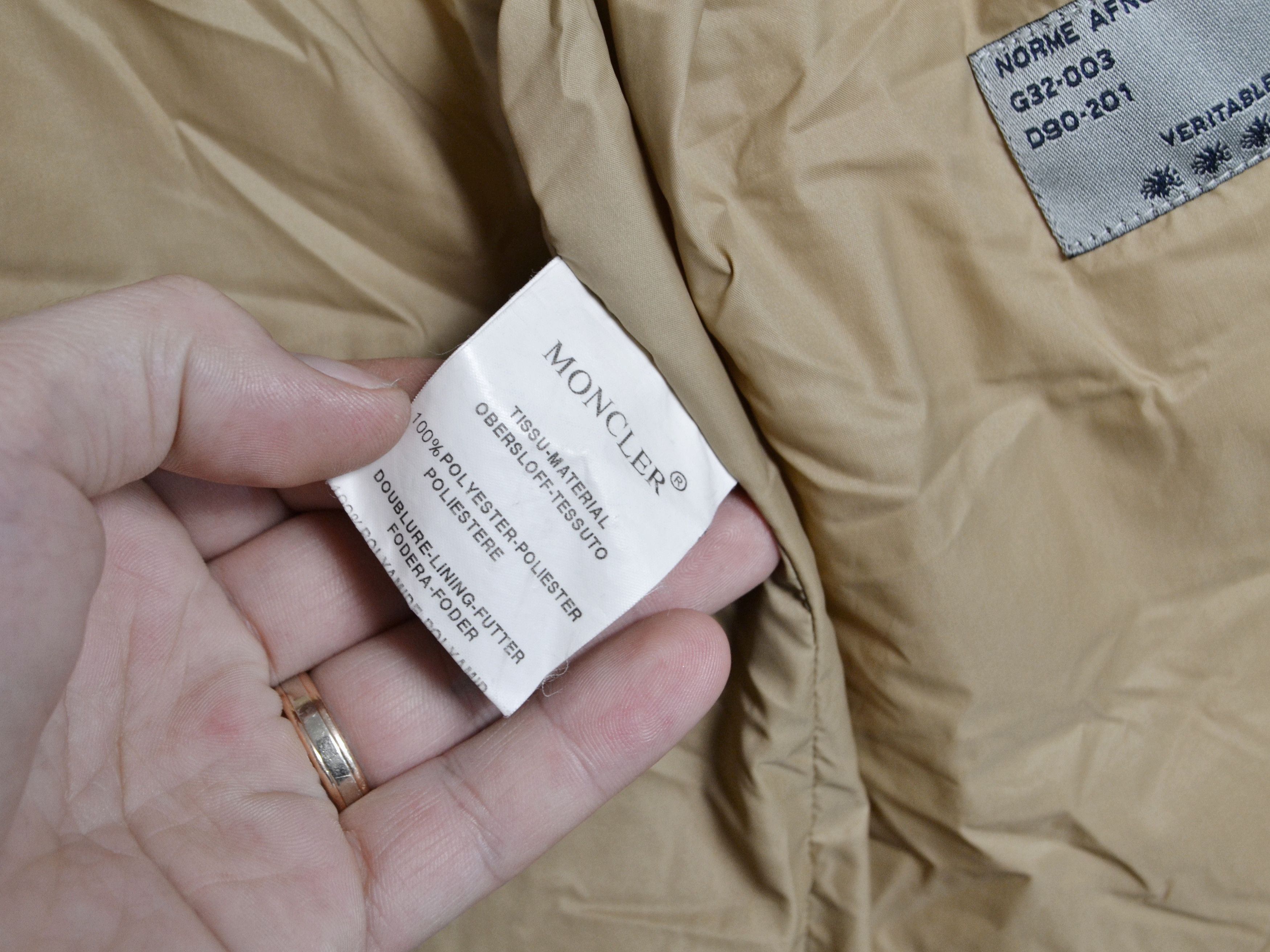 Moncler Moncler Vintage Beige Down Puffer Jacket – Women’s Size 1 Size S / US 4 / IT 40 - 9 Thumbnail