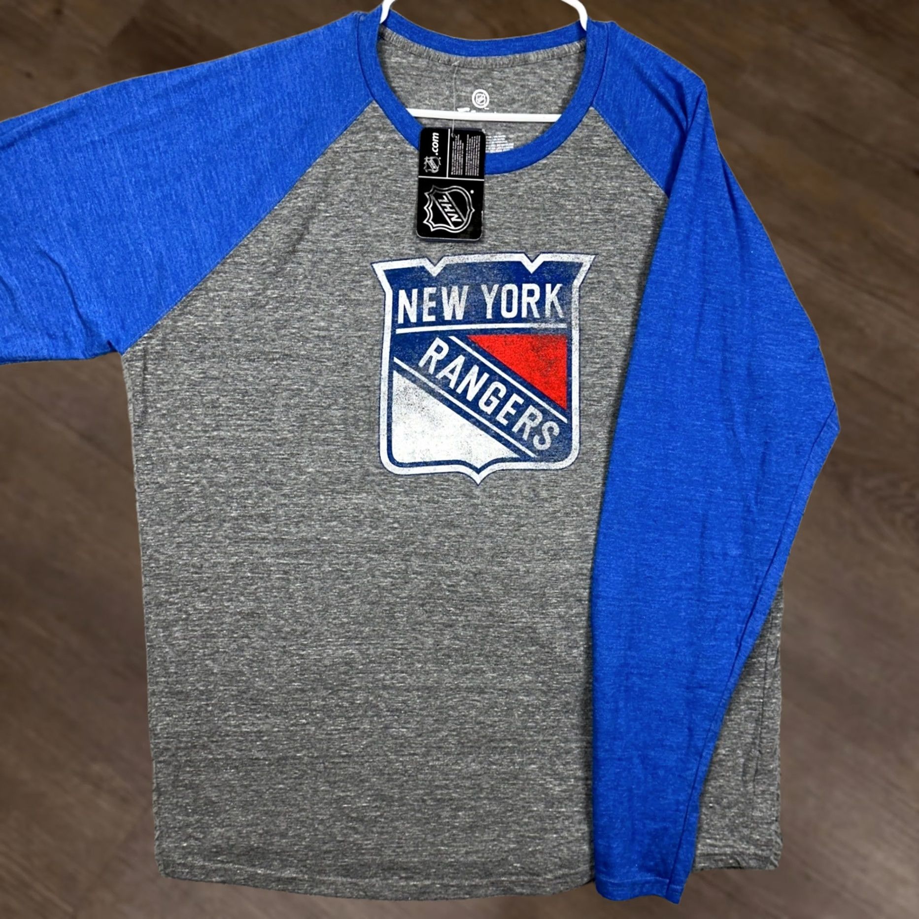 Vintage New York Rangers T-Shirt Long Sleeve Tee Mens 2XL Gray Blue NHL Fanatics NEW Size US XXL / EU 58 / 5 - 1 Thumbnail
