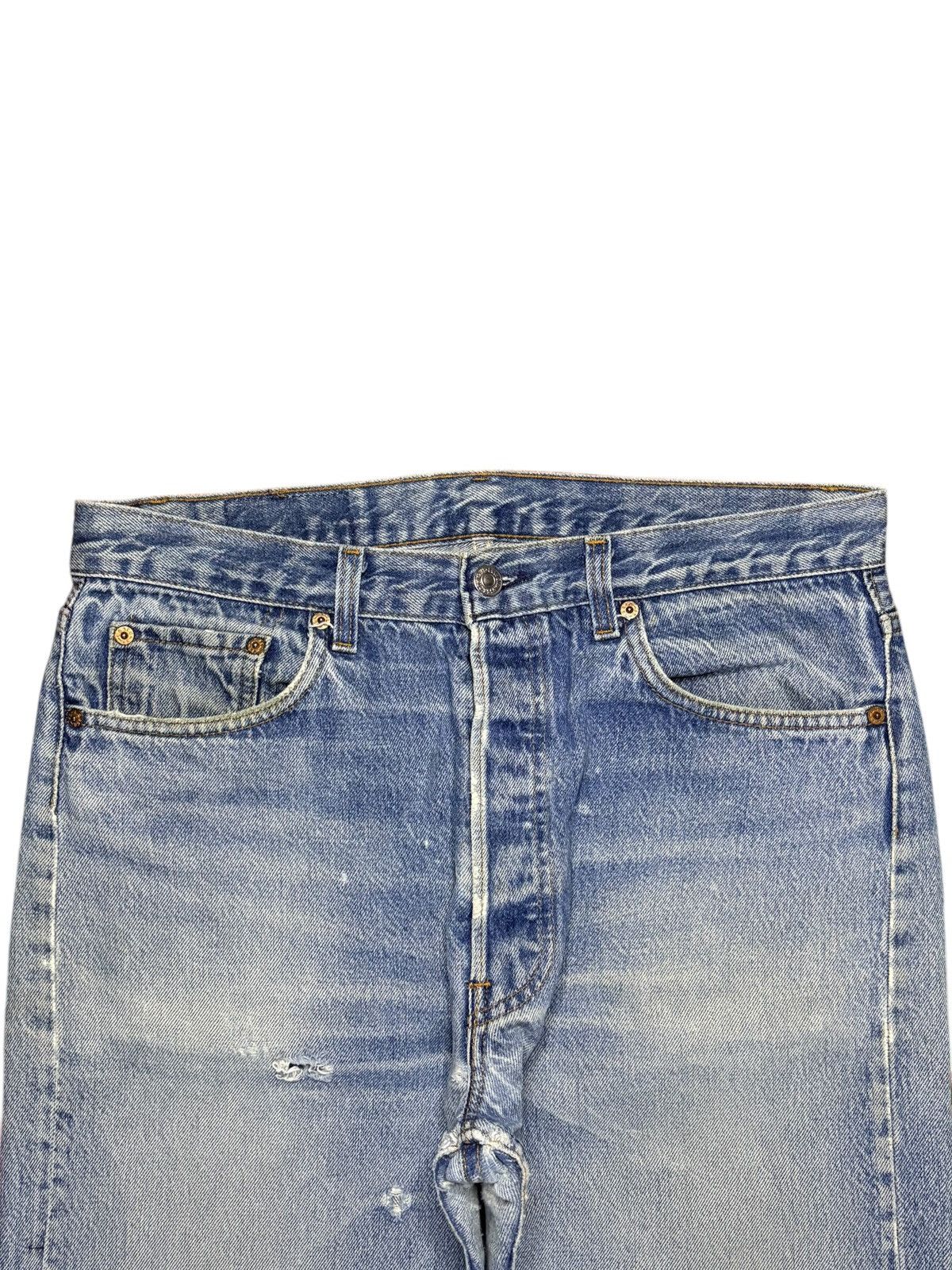 Levi's Vintage 90s Levis 501xx Faded Wash Distress Loose Jeans Size US 33 - 4 Thumbnail