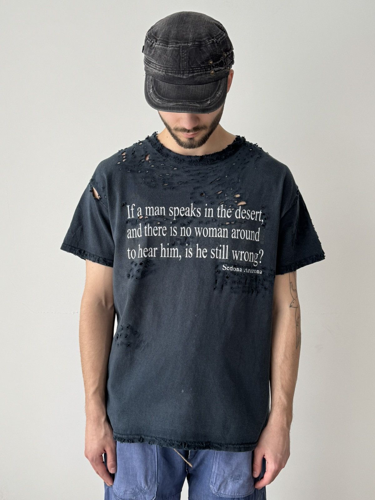 Vintage Vintage 00s Art Thrashed Destroyed USA T-Shirt Size US L / EU 52-54 / 3 - 2 Thumbnail