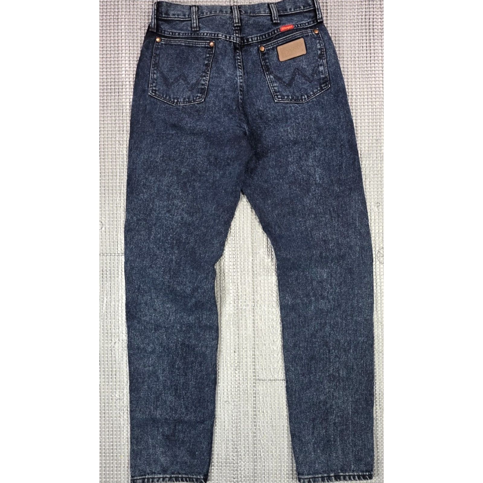 Wrangler Vtg 90s Wrangler Mom Jeans Womens 13 High Waist Rancher USA 30x32 Indigo Wash Wrangler Cowboy Cut Denim Jeans 30 IN Waist Slim Fit Women’s Size 34" / US 12 / IT 48 - 5 Thumbnail