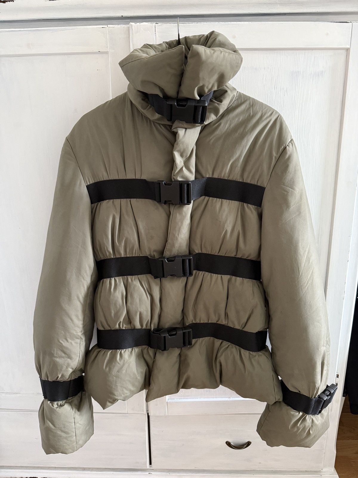Jean Paul Gaultier Jean Paul Gaultier A/W 2003 bondage goose down jacket Size US S / EU 44-46 / 1 - 2 Thumbnail