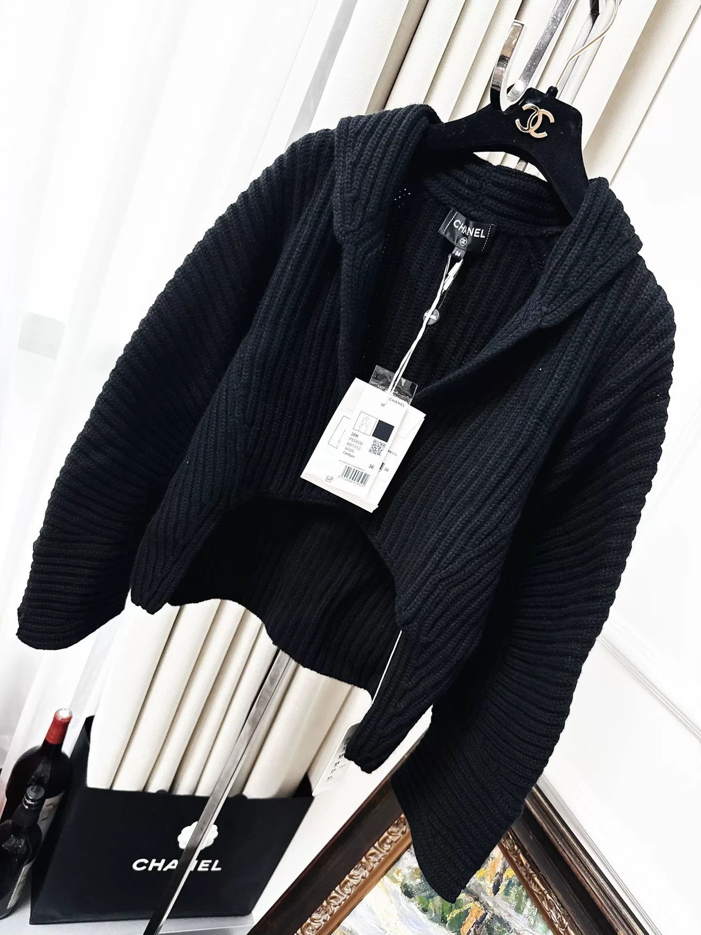 Chanel Chanel Black Knit Cardigan with Curved Hem Size US S / EU 44-46 / 1 - 1 Thumbnail