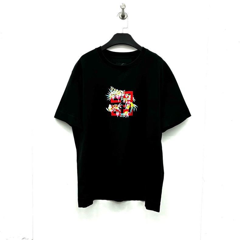 Givenchy Givenchy Floral Plant Embroidered Logo Printed Black Short Size US XL / EU 56 / 4 - 1 Thumbnail