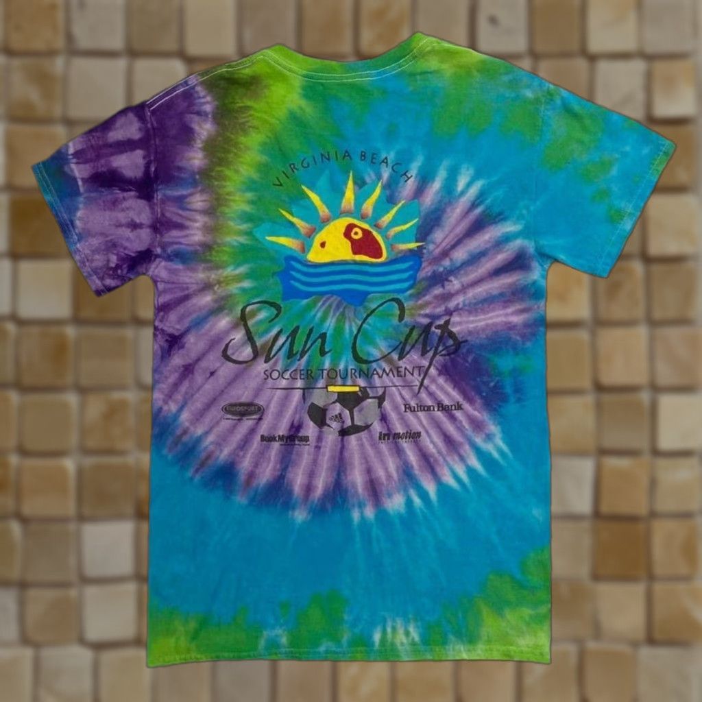 Gildan Virginia Beach “Sun Cup” Soccer Tournament Souvenir Spiral Tie Dye T-Shirt Shirt Men S Colorful Multicoloured Graphic Print Front Back Size US S / EU 44-46 / 1 - 1 Thumbnail