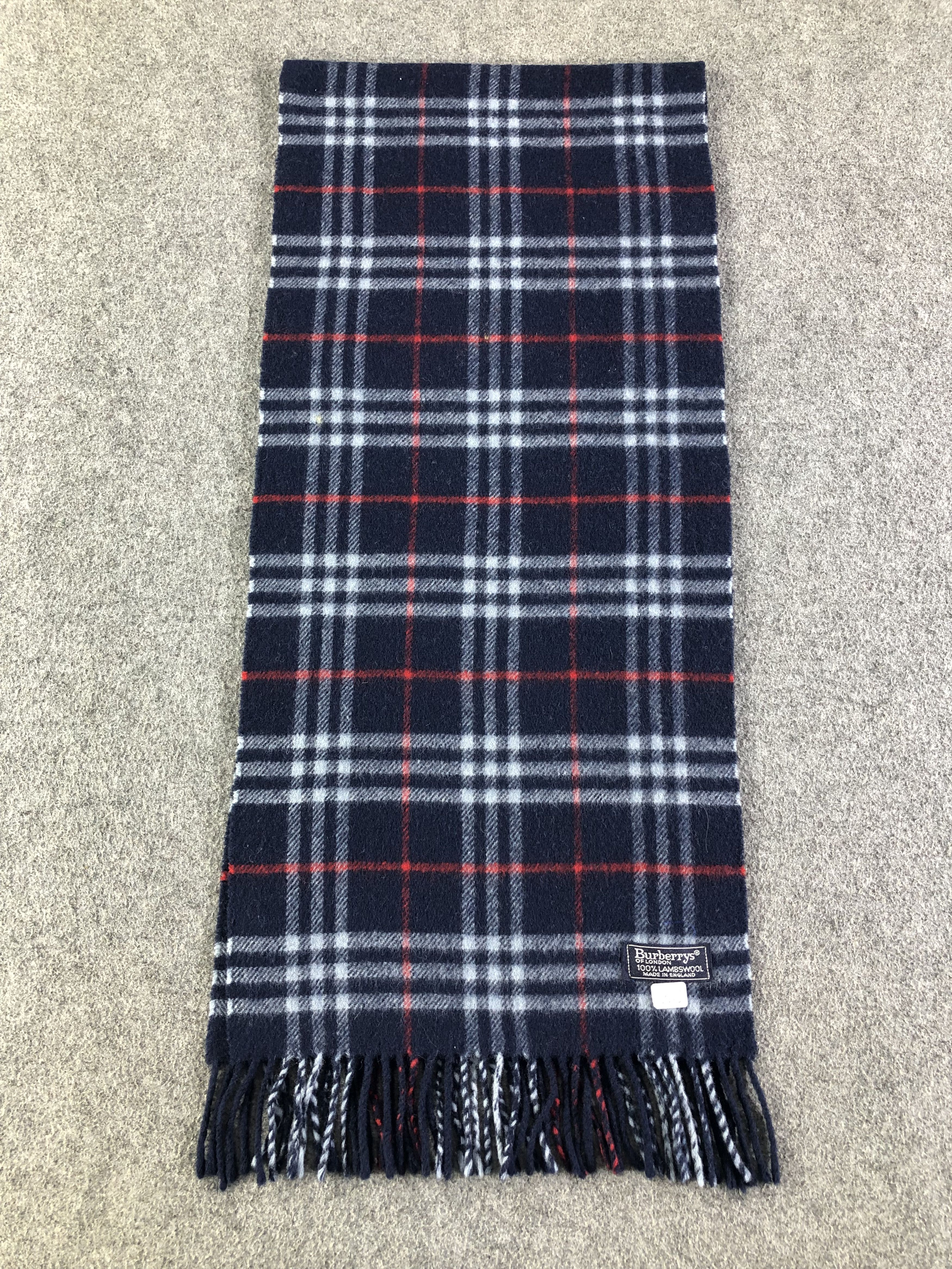 Burberry Burberry Scarf / Muffler / Neckwear Wool Size ONE SIZE - 3 Thumbnail