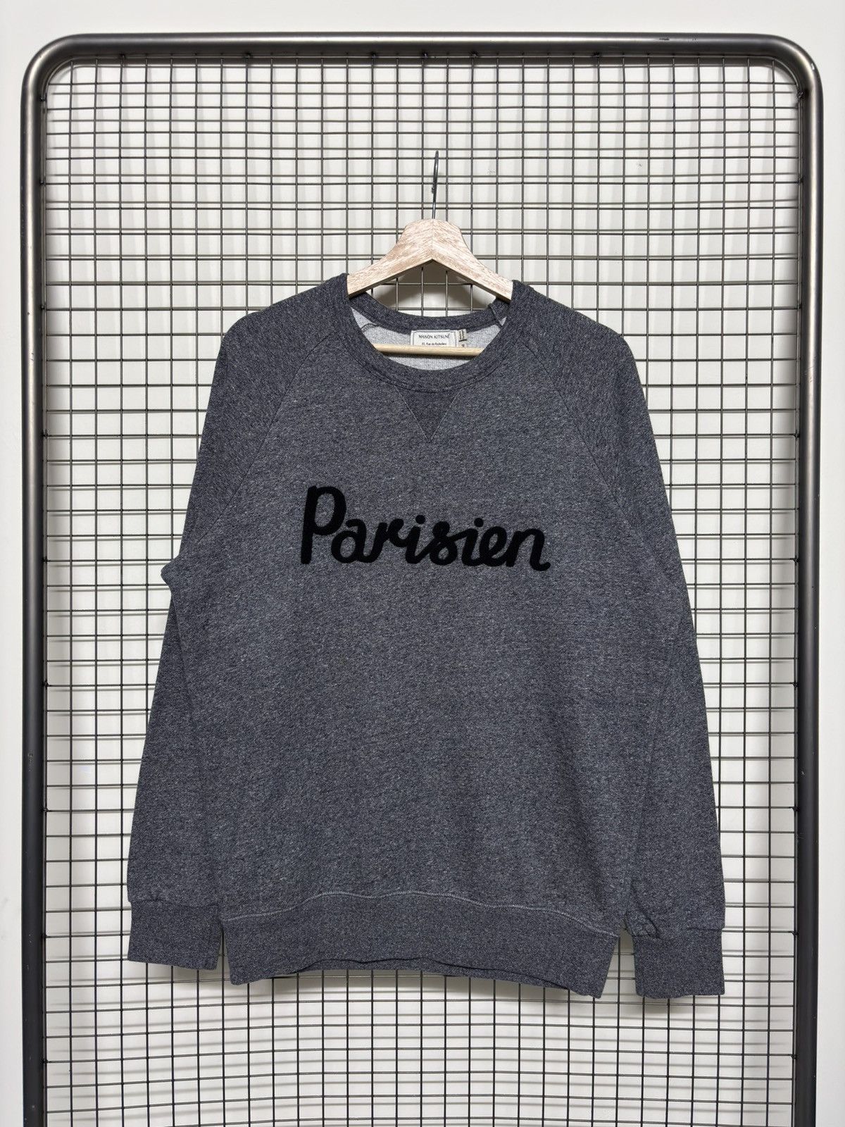 Maison Kitsune 🚨FINAL DROP🚨Maison Kitsune Parisien Sweatshirt Pullover Size US M / EU 48-50 / 2 - 3 Thumbnail