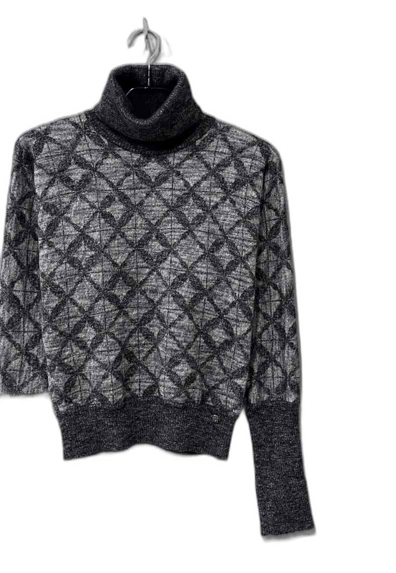Chanel High Neck Diamond Pattern Sweater Size XS / US 0-2 / IT 36-38 - 1 Thumbnail