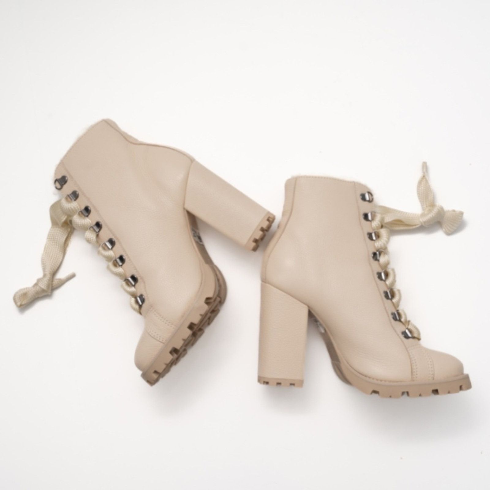 SCHUTZ Schutz. Zara Lace Up Winter Boots. Size US 7 / IT 37 - 3 Thumbnail