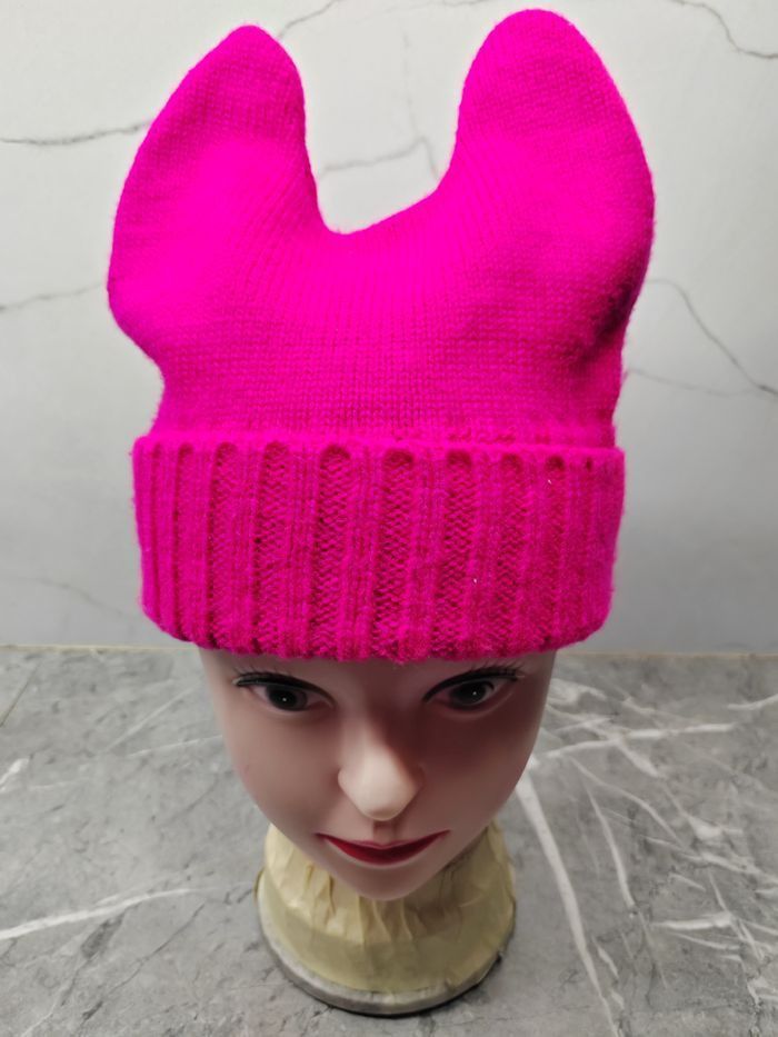 Japanese Brand Vintage Unknown Bunny Devil Horn Beanie Snowcap Hat Size ONE SIZE - 1 Thumbnail