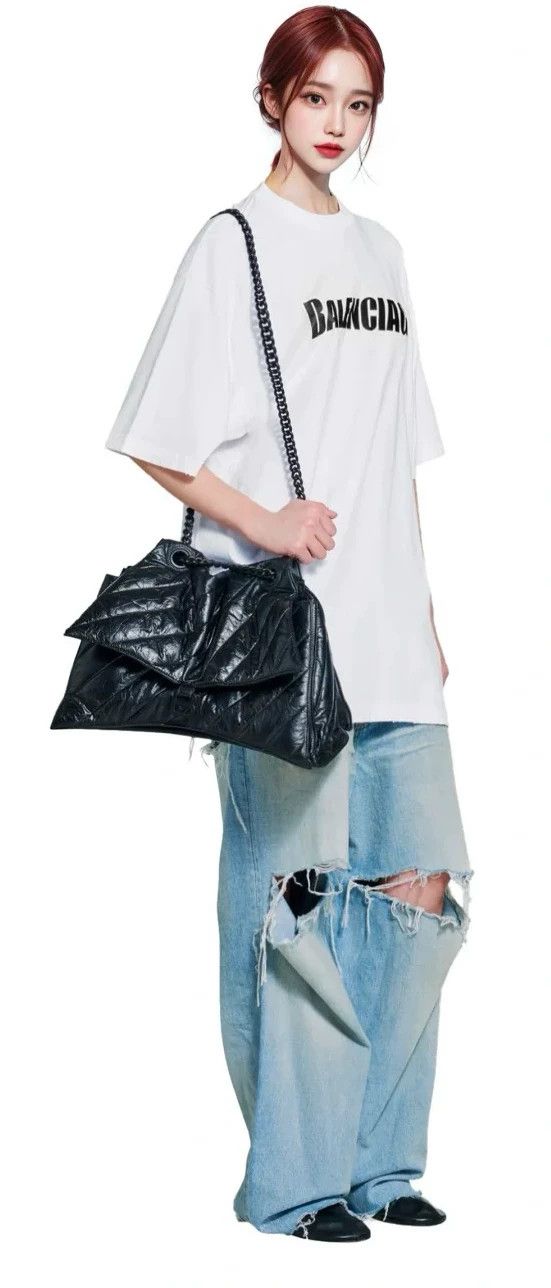 Balenciaga Balenciaga White monogram logo short sleeve Size US XXS / EU 40 - 5 Thumbnail