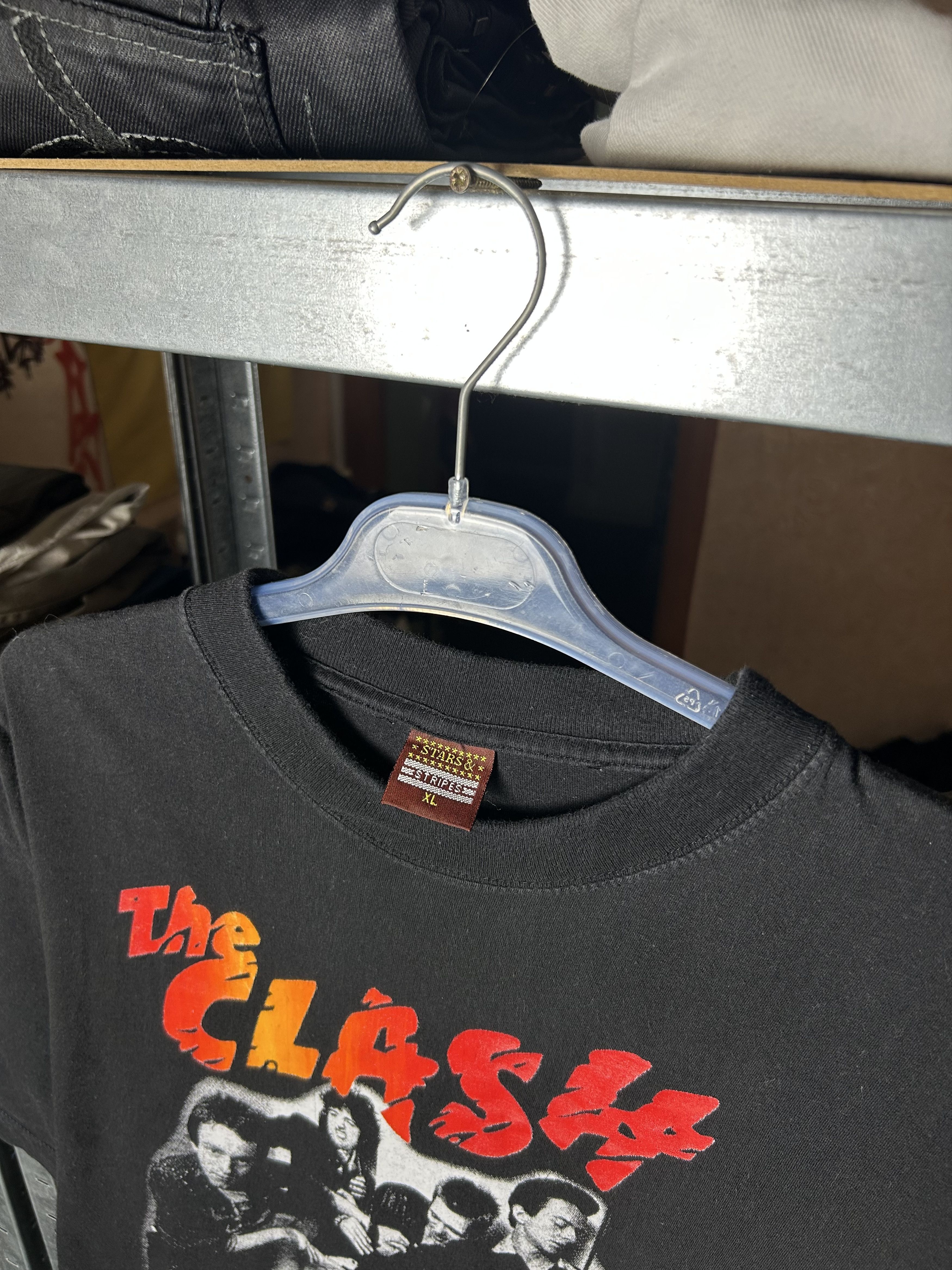 Band Tees VIntage 90s The Clash Punk Rock Band T-shirt Size US XL / EU 56 / 4 - 4 Thumbnail