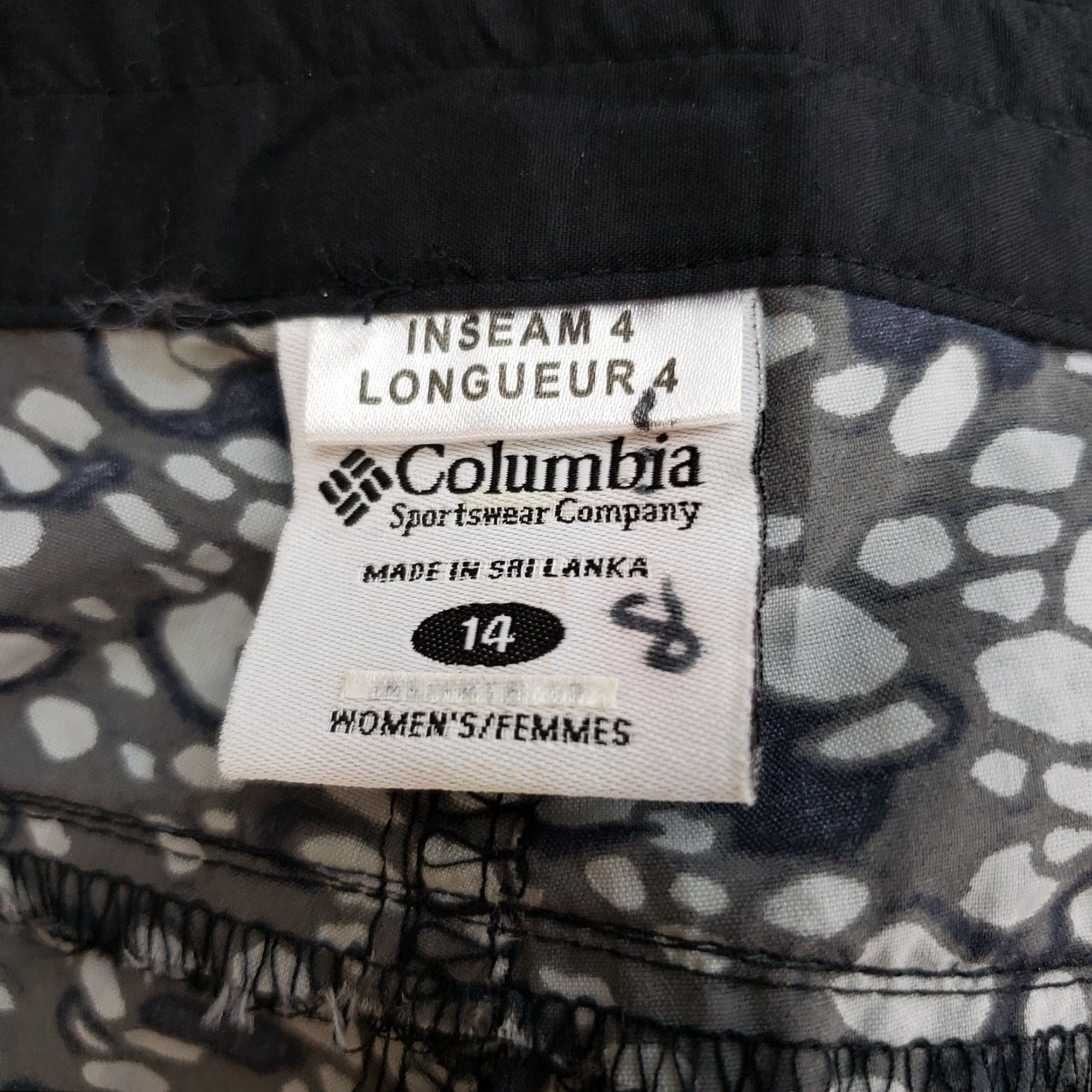 Vintage Columbia Womens Skort Skirt 14 Black Nylon Skort Removable Shorts Convertible 100% Nylon Casual A-Line (Adult) Womens Size 36" / US 14 / IT 50 - 8 Thumbnail