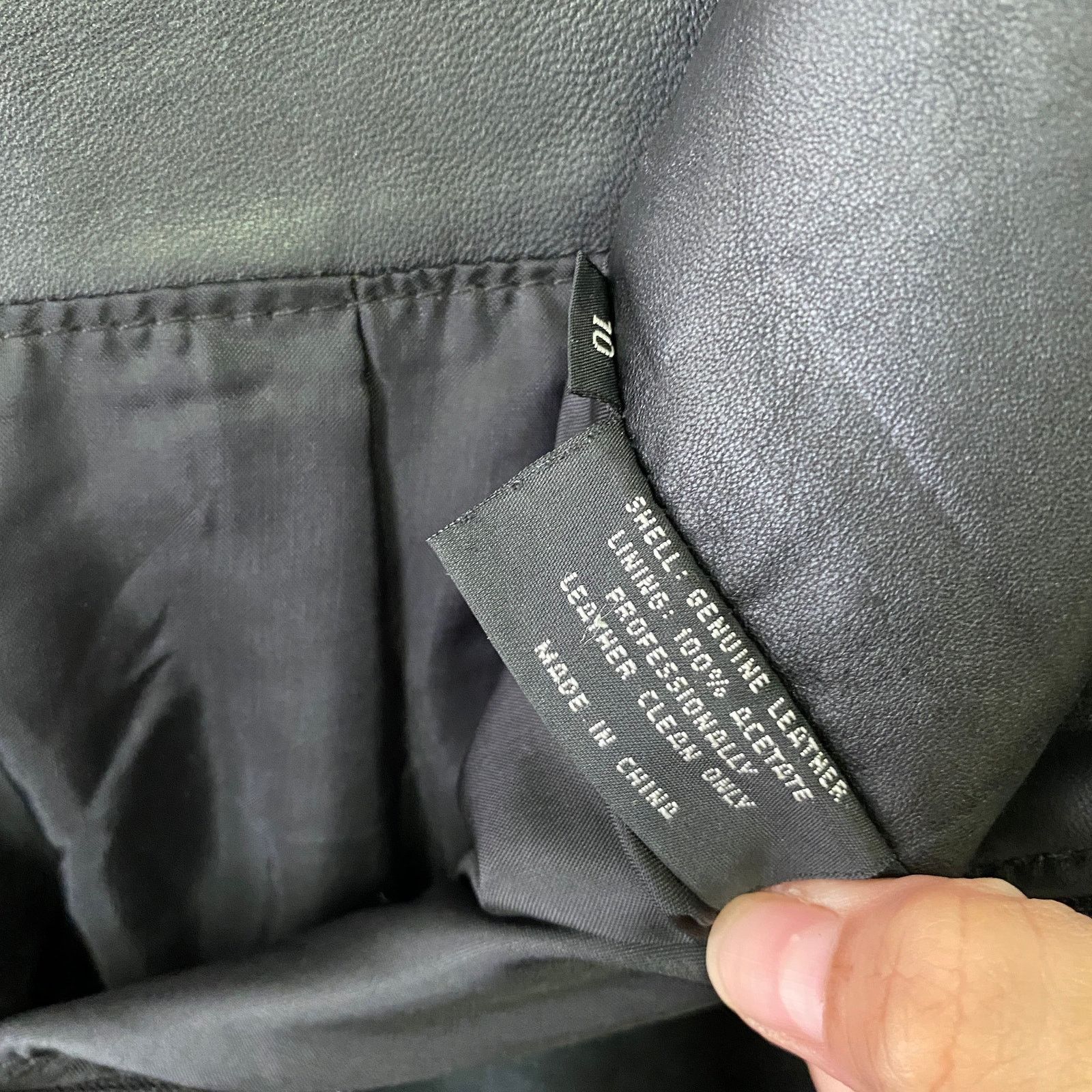 Vintage Vintage Black Suede Leather High Waist Trousers Size 30" / US 8 / IT 44 - 3 Thumbnail
