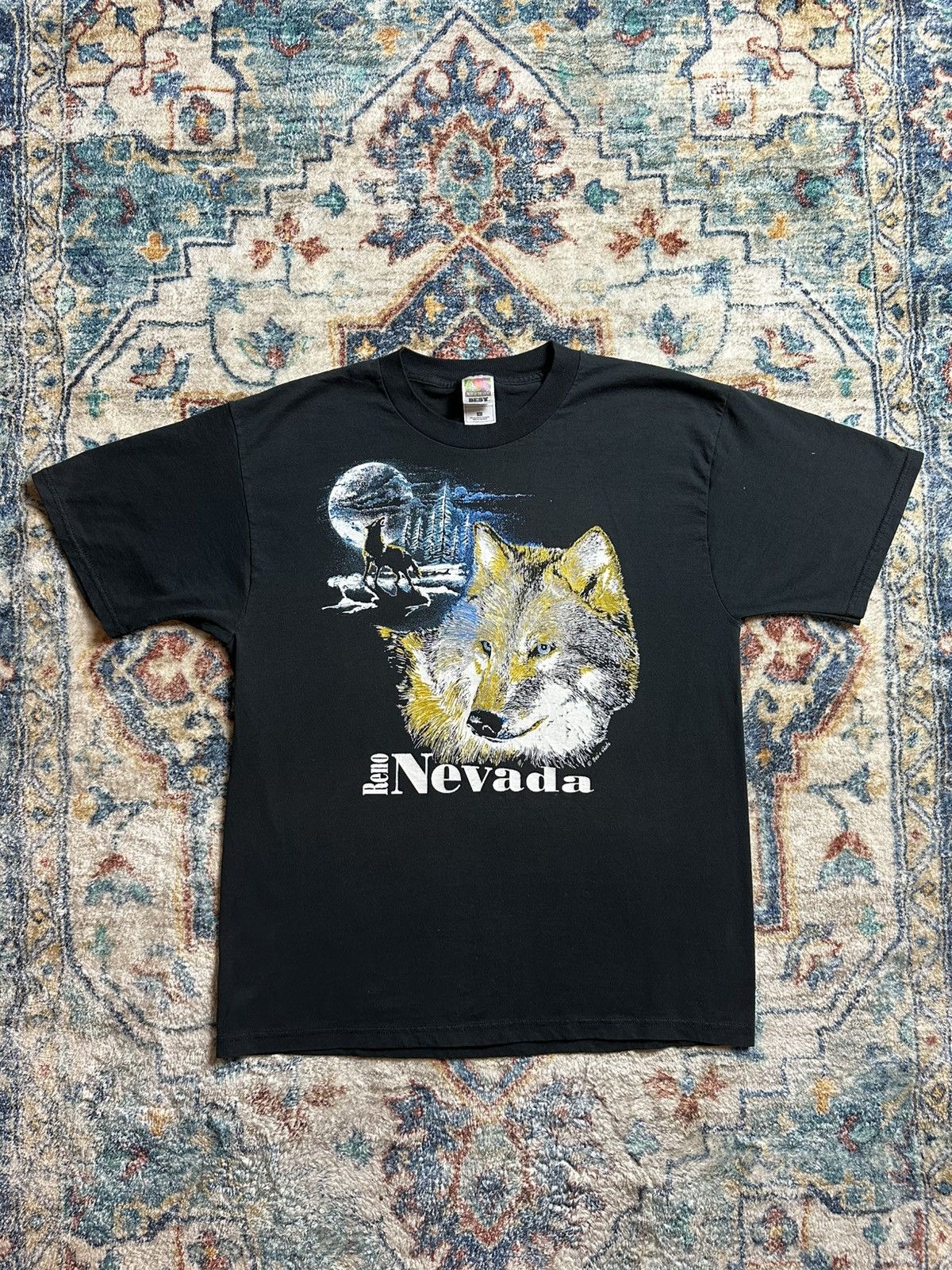 Vintage Vintage Nevada Wolf Animal T-shirt Large Size US L / EU 52-54 / 3 - 1 Thumbnail