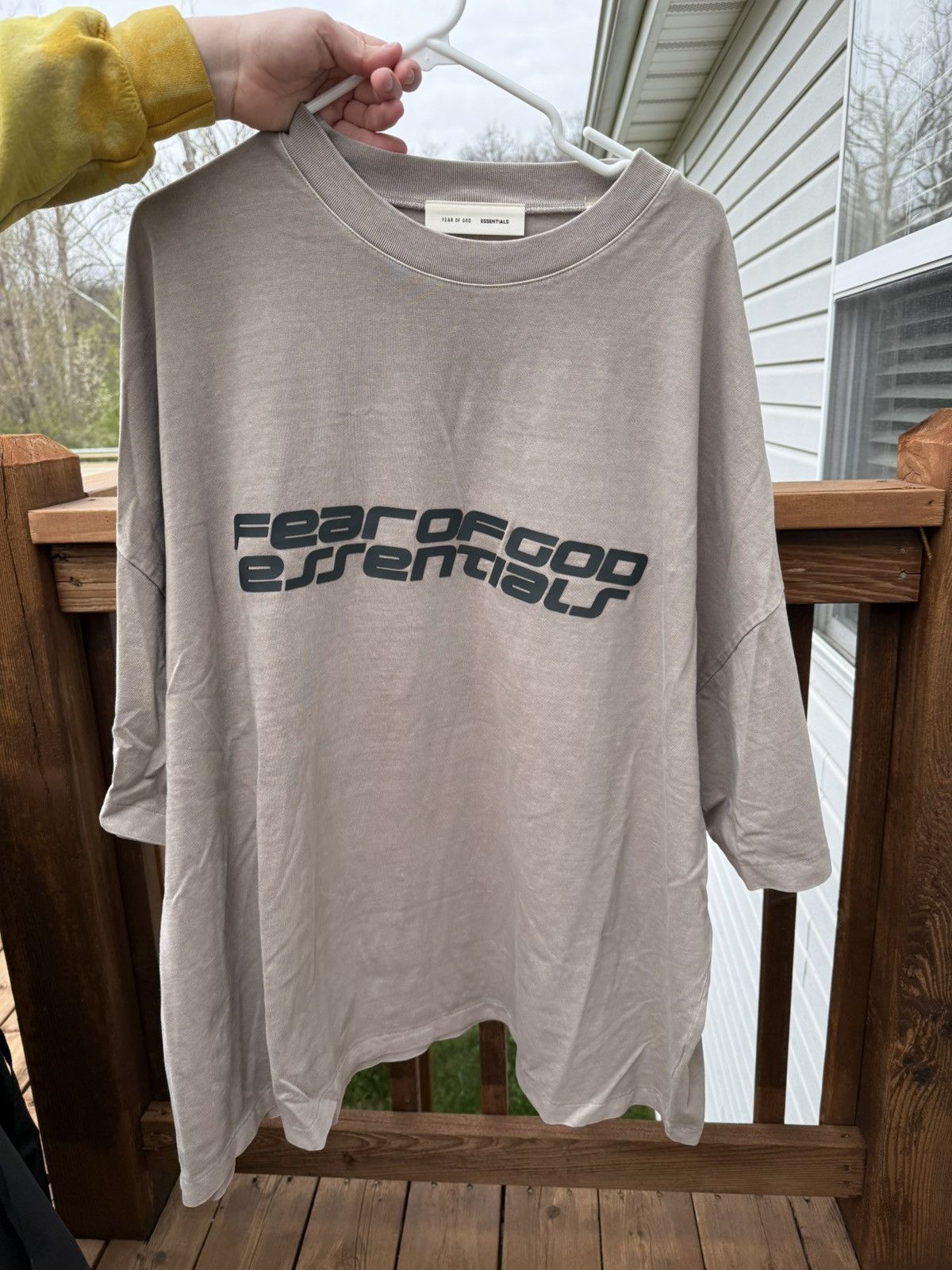 Fear of God Fear of God X Essentials 90’s Tee Size US XXL / EU 58 / 5 - 2 Thumbnail